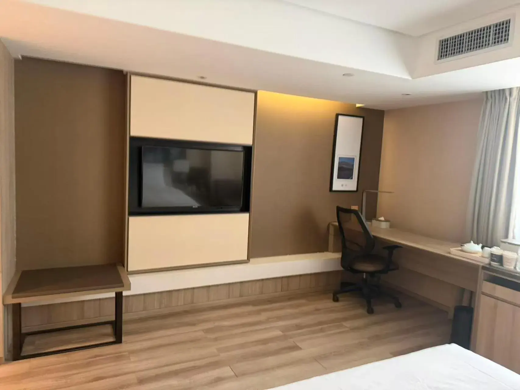 Photo of the whole room, Bed in Atour Harbin Museum Hotel Photo of the whole room, Bed in Atour Harbin Museum Hotel