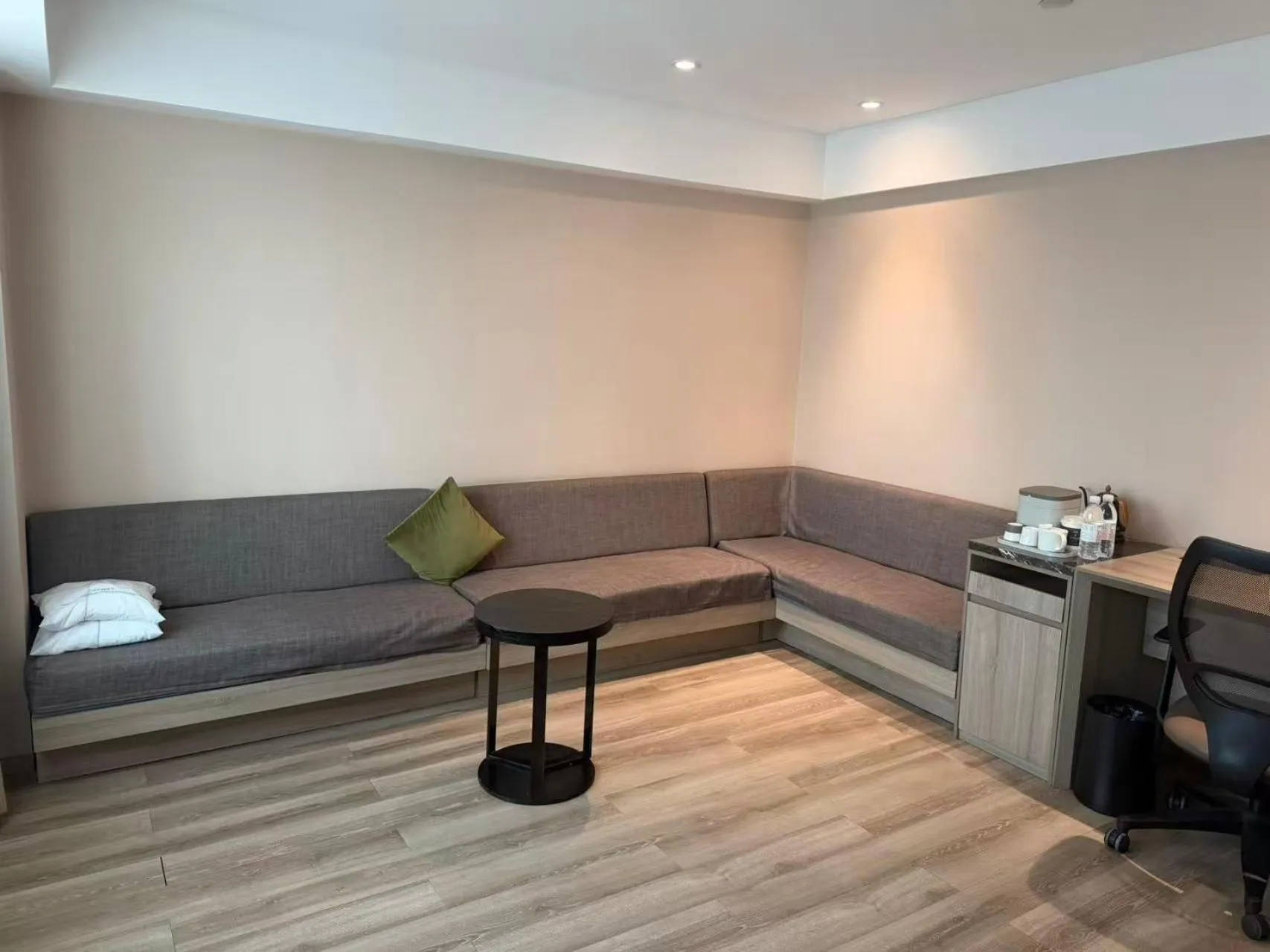 Living room in Atour Harbin Museum Hotel