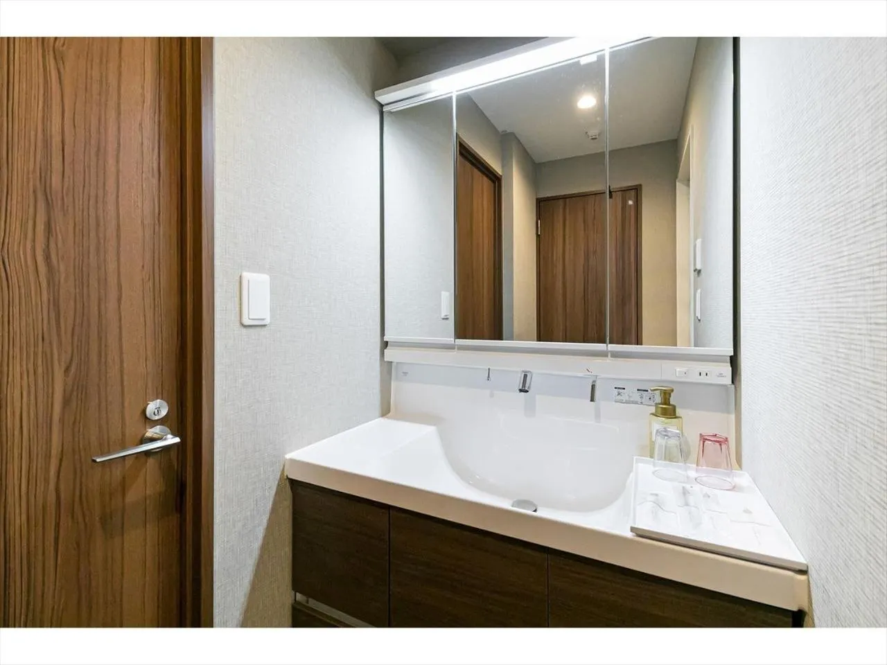 Bathroom in HOTEL SHINPOIN OSAKA