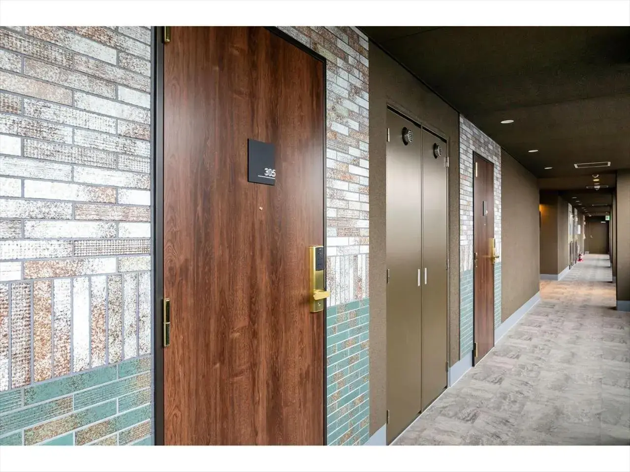 Facade/entrance in HOTEL SHINPOIN OSAKA Facade/entrance in HOTEL SHINPOIN OSAKA