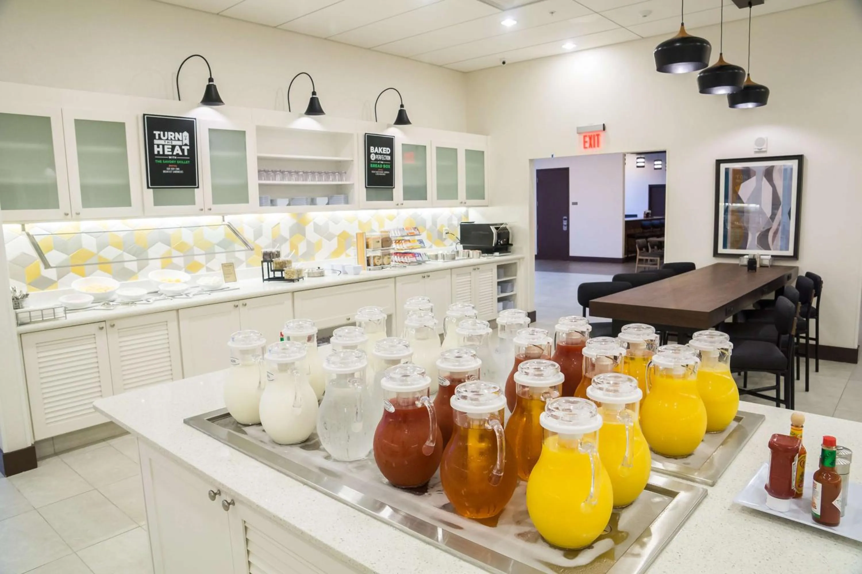 Breakfast in Hyatt Place Orlando/Lake Buena Vista