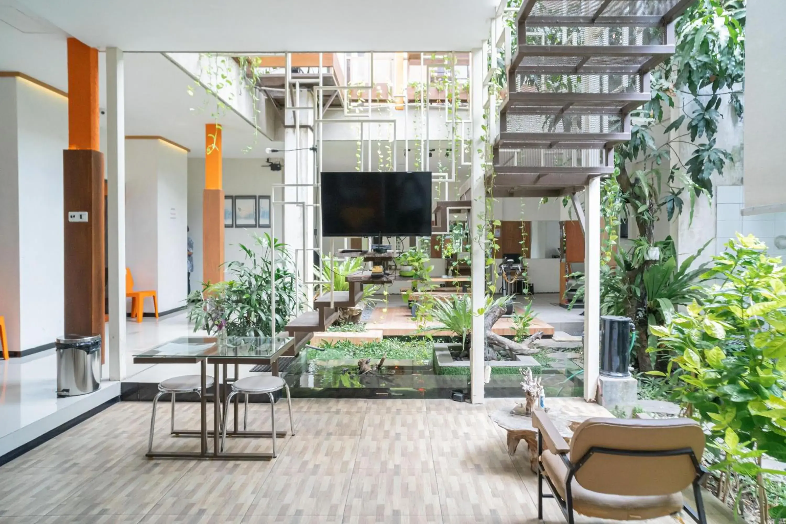 RedDoorz Syariah near Transmart MX Malang RedDoorz Syariah near Transmart MX Malang