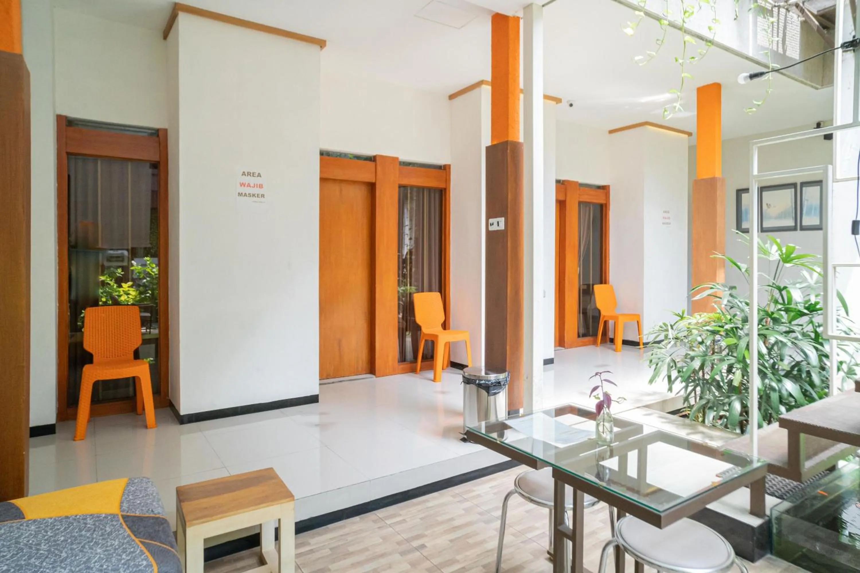 Property building in RedDoorz Syariah near Transmart MX Malang