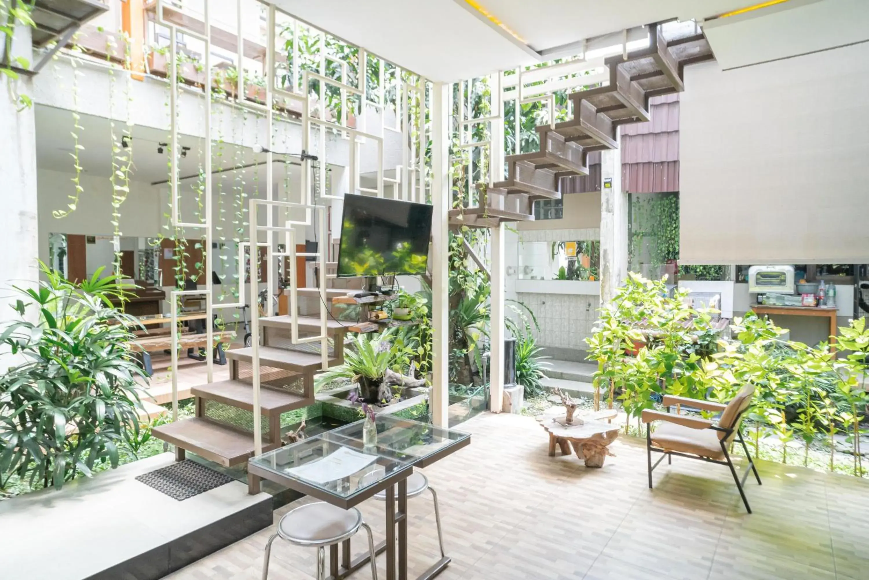 RedDoorz Syariah near Transmart MX Malang RedDoorz Syariah near Transmart MX Malang