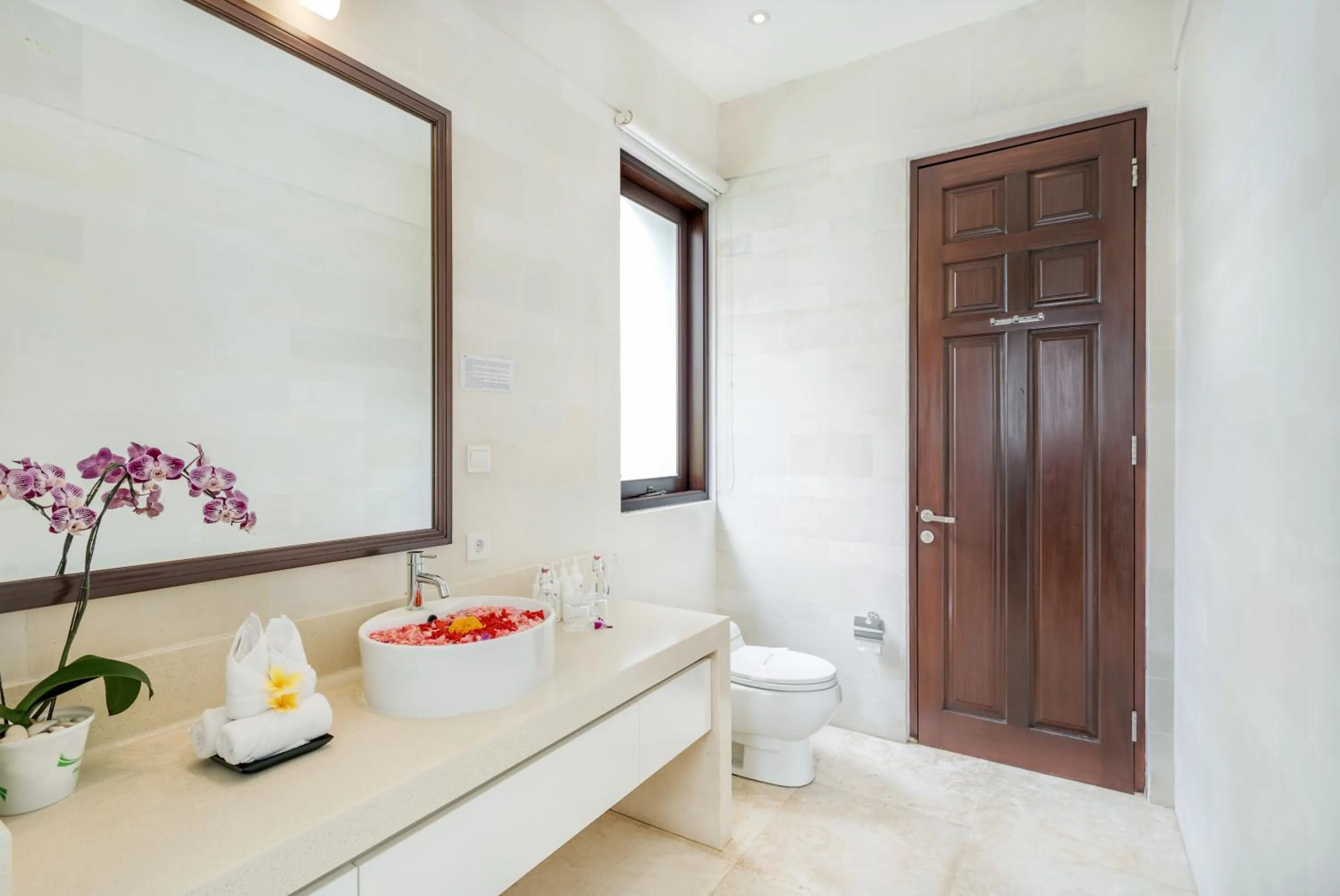 Bathroom in Villa Bali Blue