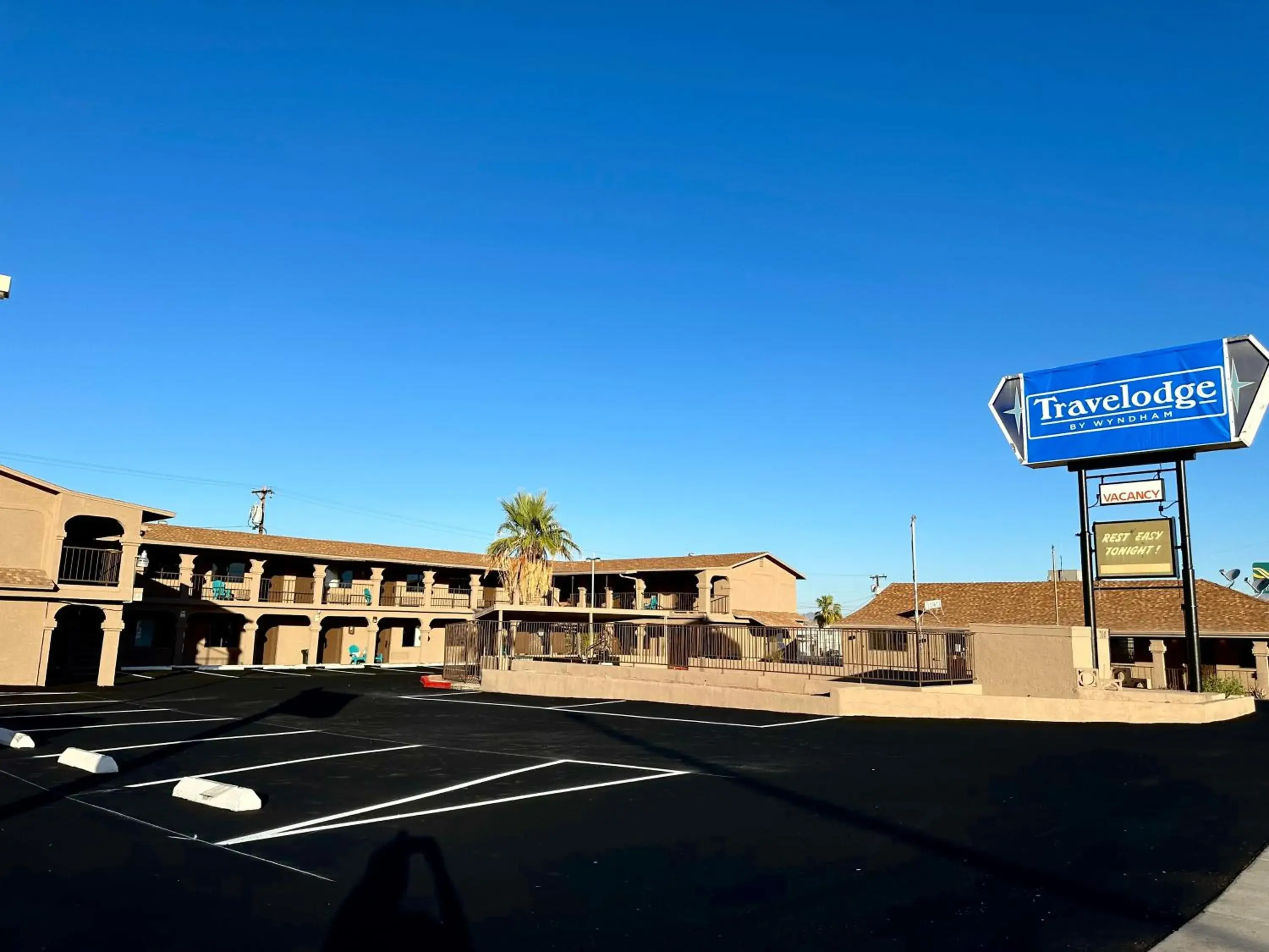 Property building in Travelodge by Wyndham Parker Property building in Travelodge by Wyndham Parker