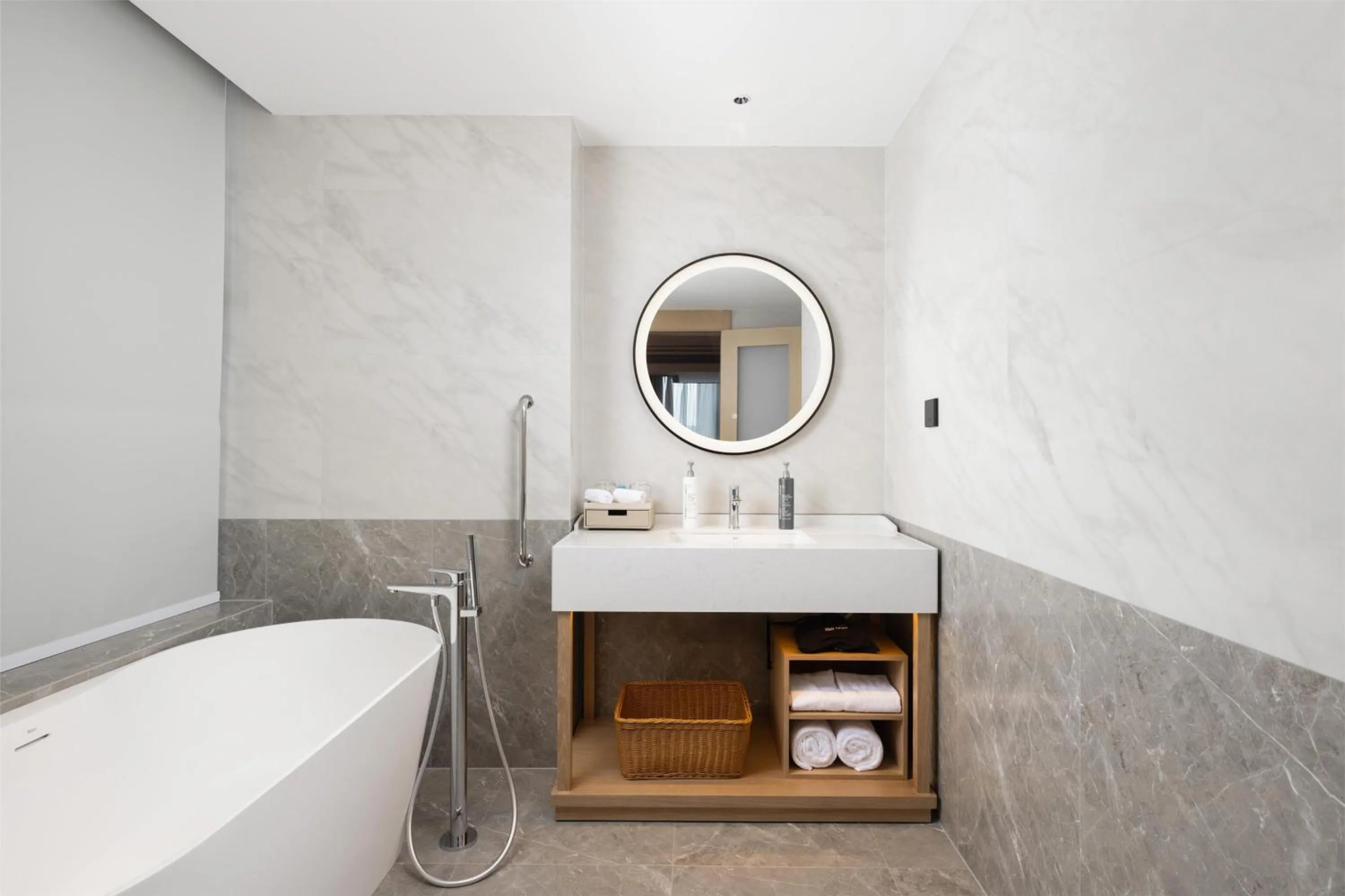 Bathroom in Hilton Garden Inn Zhuji East