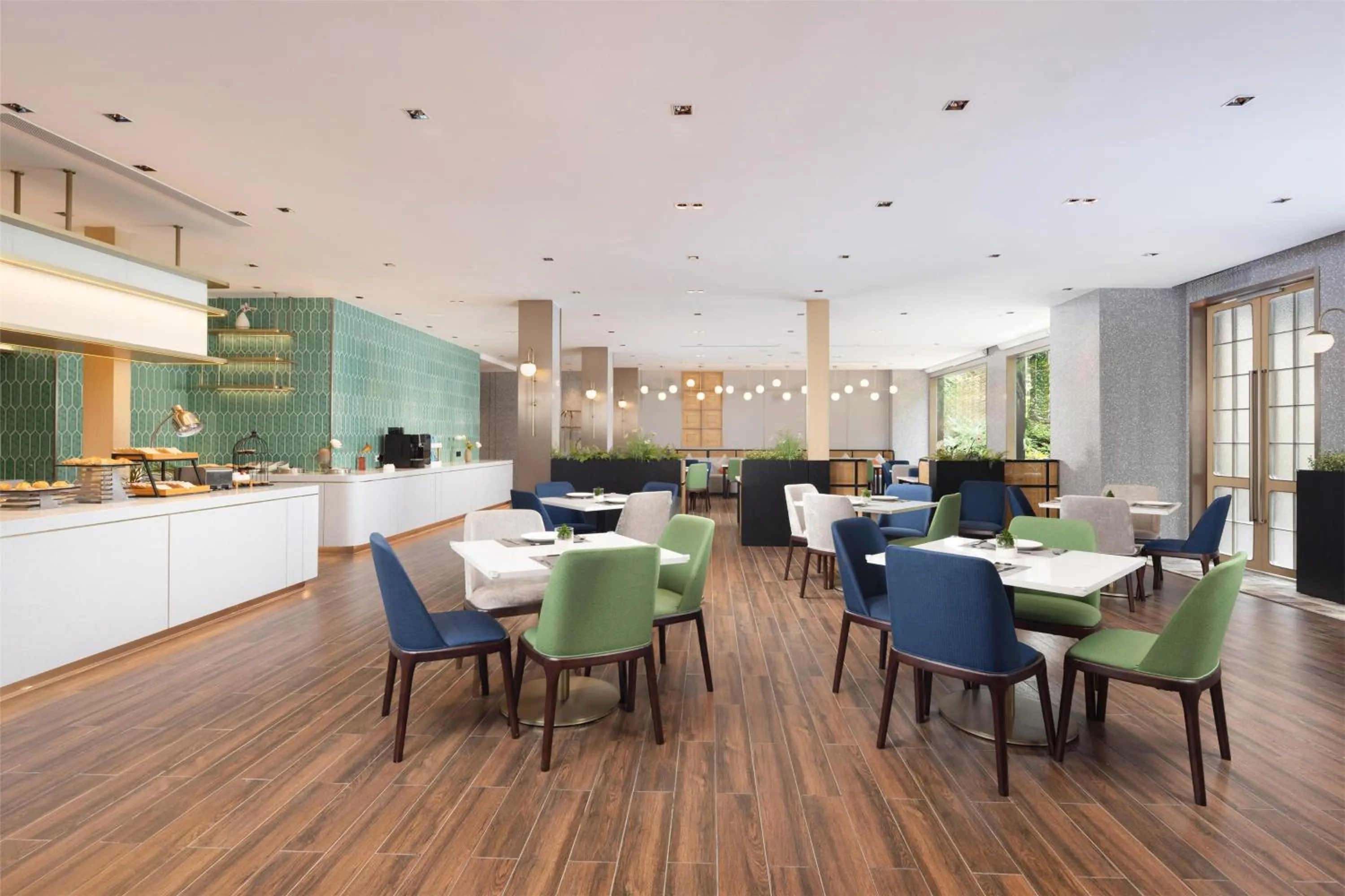 Restaurant/places to eat in Hilton Garden Inn Zhuji East