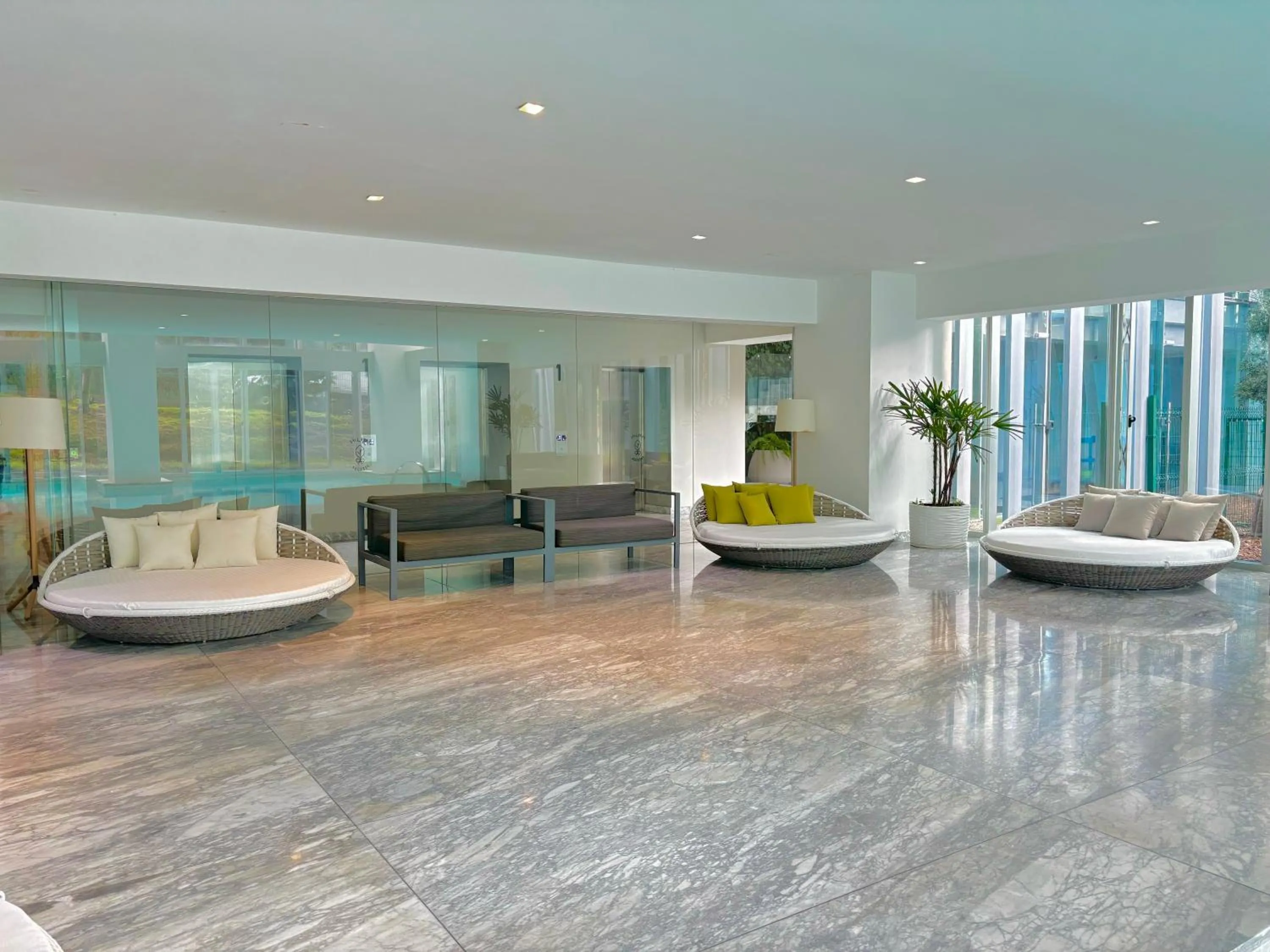 Swimming pool in Park Life Paradox Santa Fe