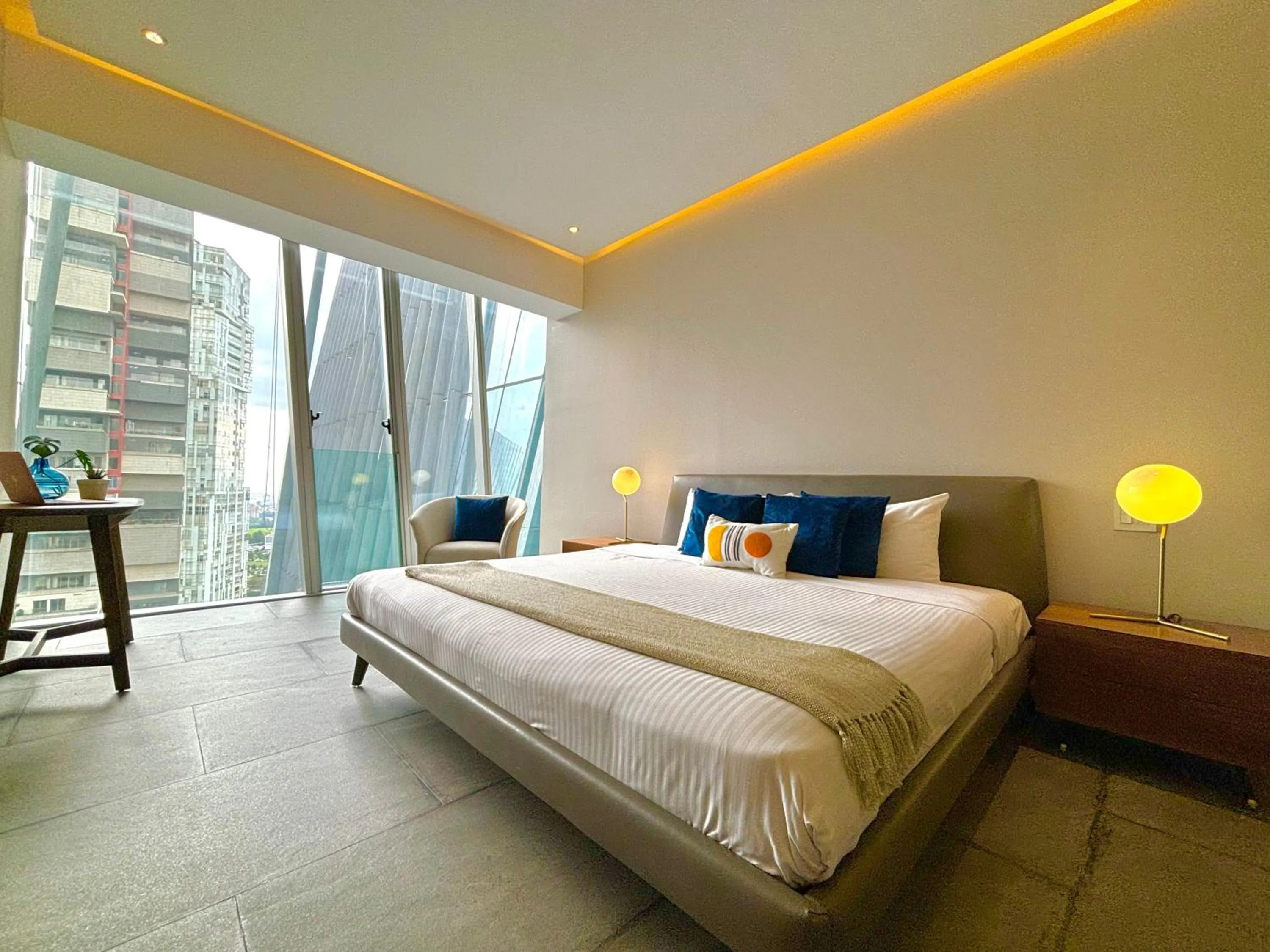 Bed in Park Life Paradox Santa Fe