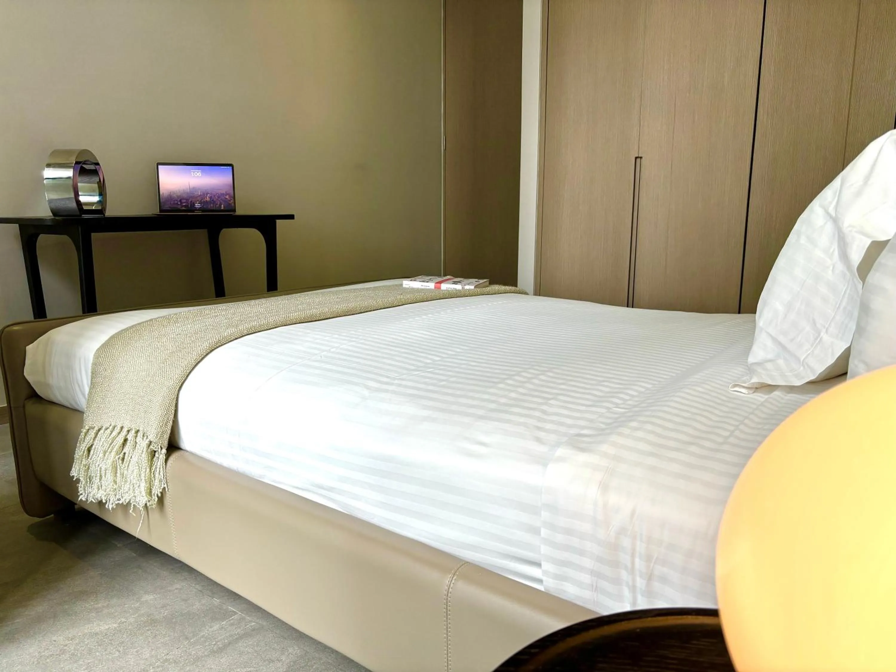 Bed in Park Life Paradox Santa Fe