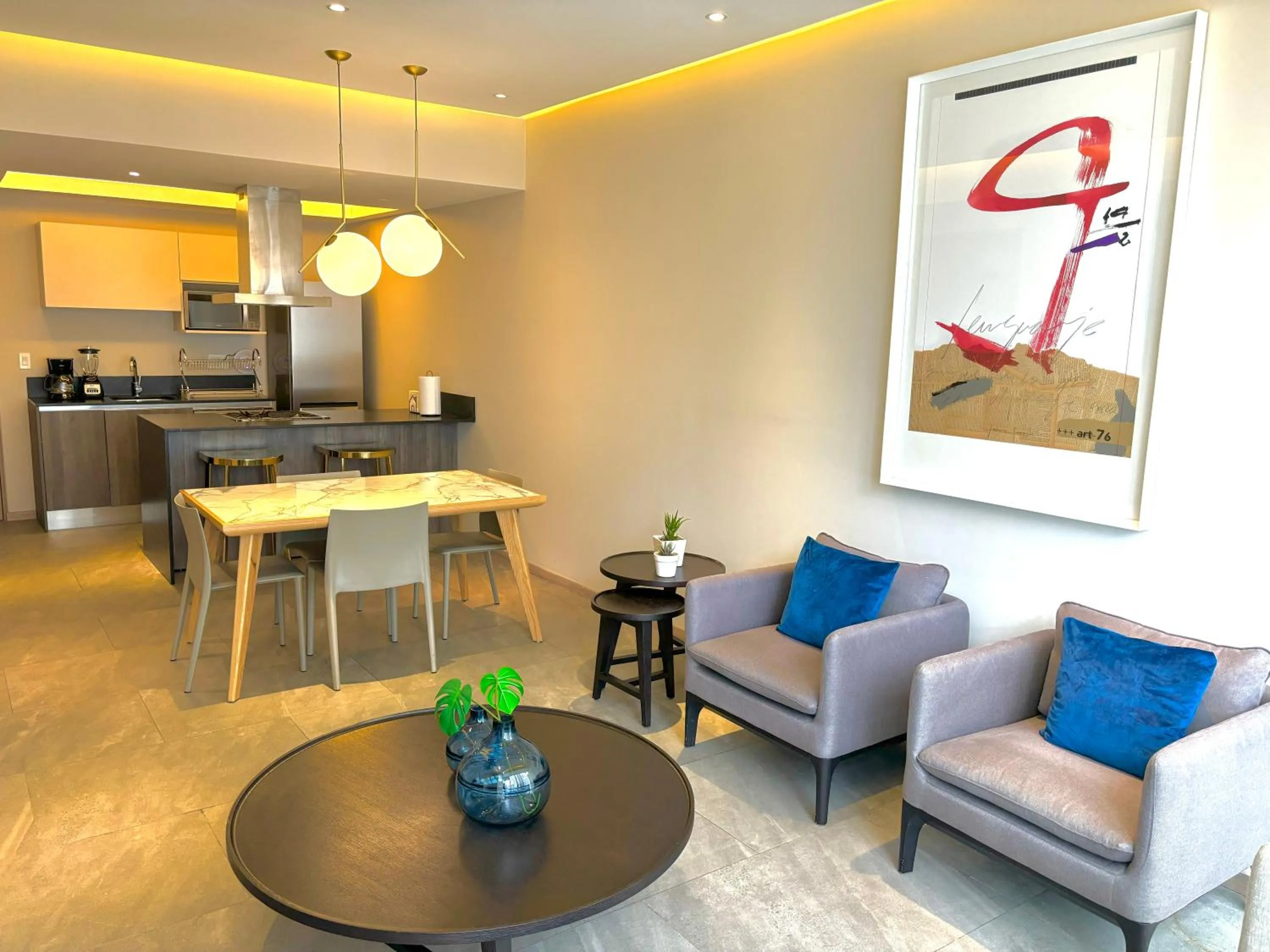 Kitchen or kitchenette in Park Life Paradox Santa Fe