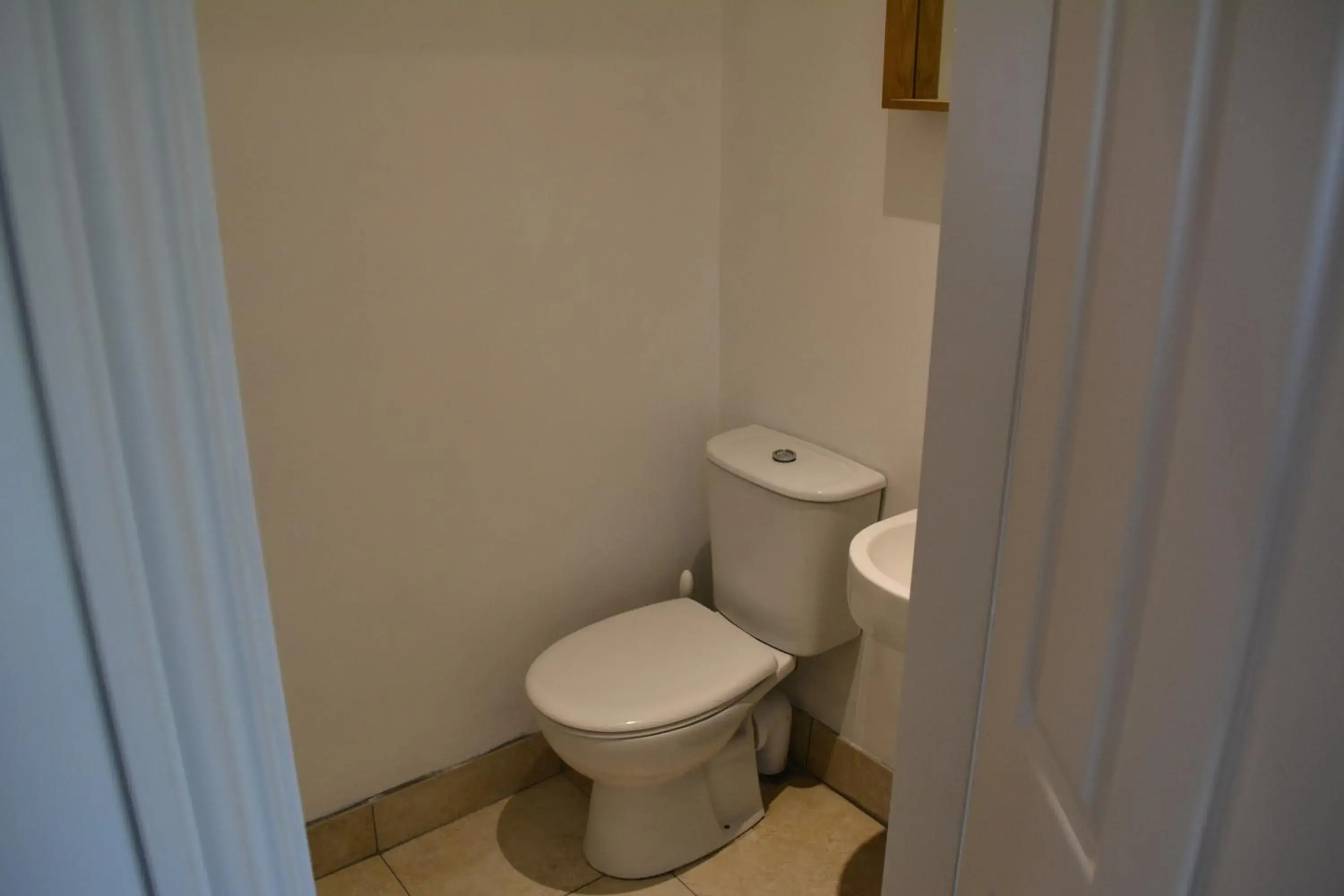 Two-Bedroom Cottage in Ballyginny Cottage Two-Bedroom Cottage in Ballyginny Cottage