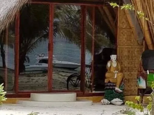 Eco dive resort Alycastre