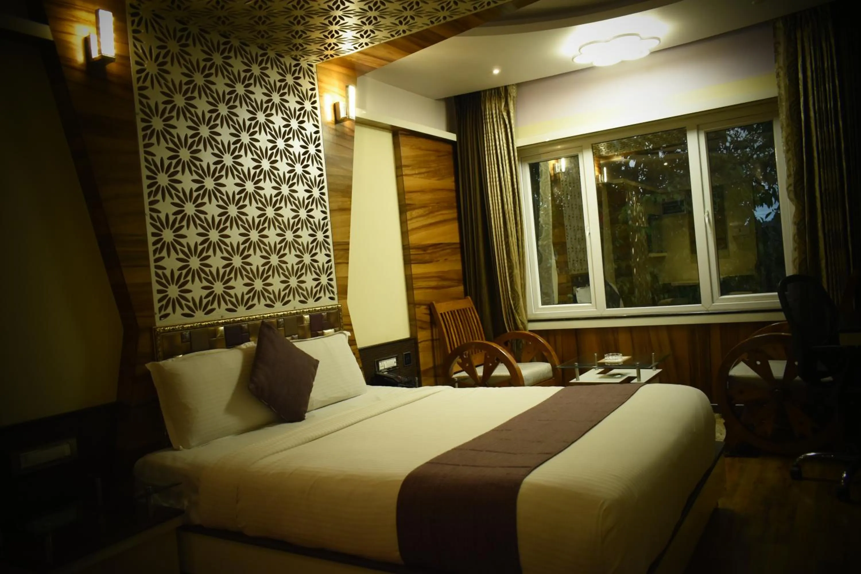 Bed in Beverly villa