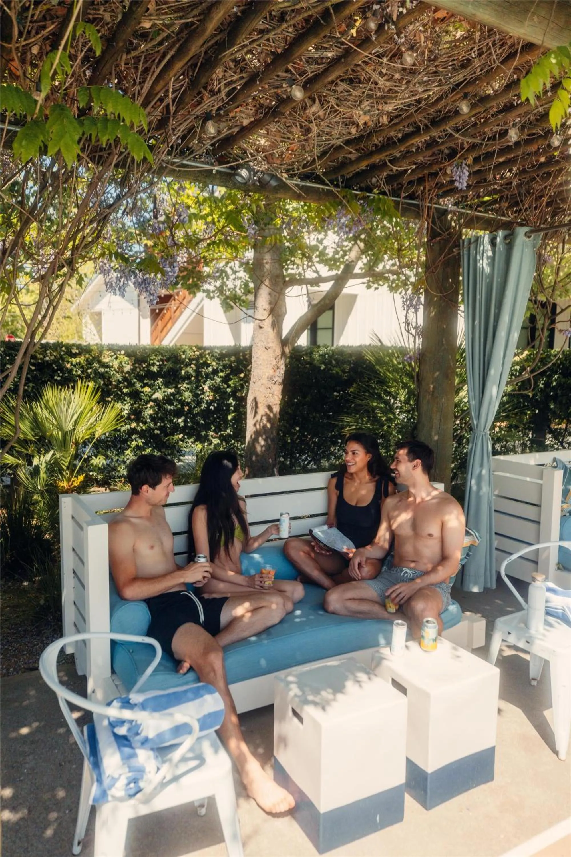 Patio in Calistoga Motor Lodge and Spa