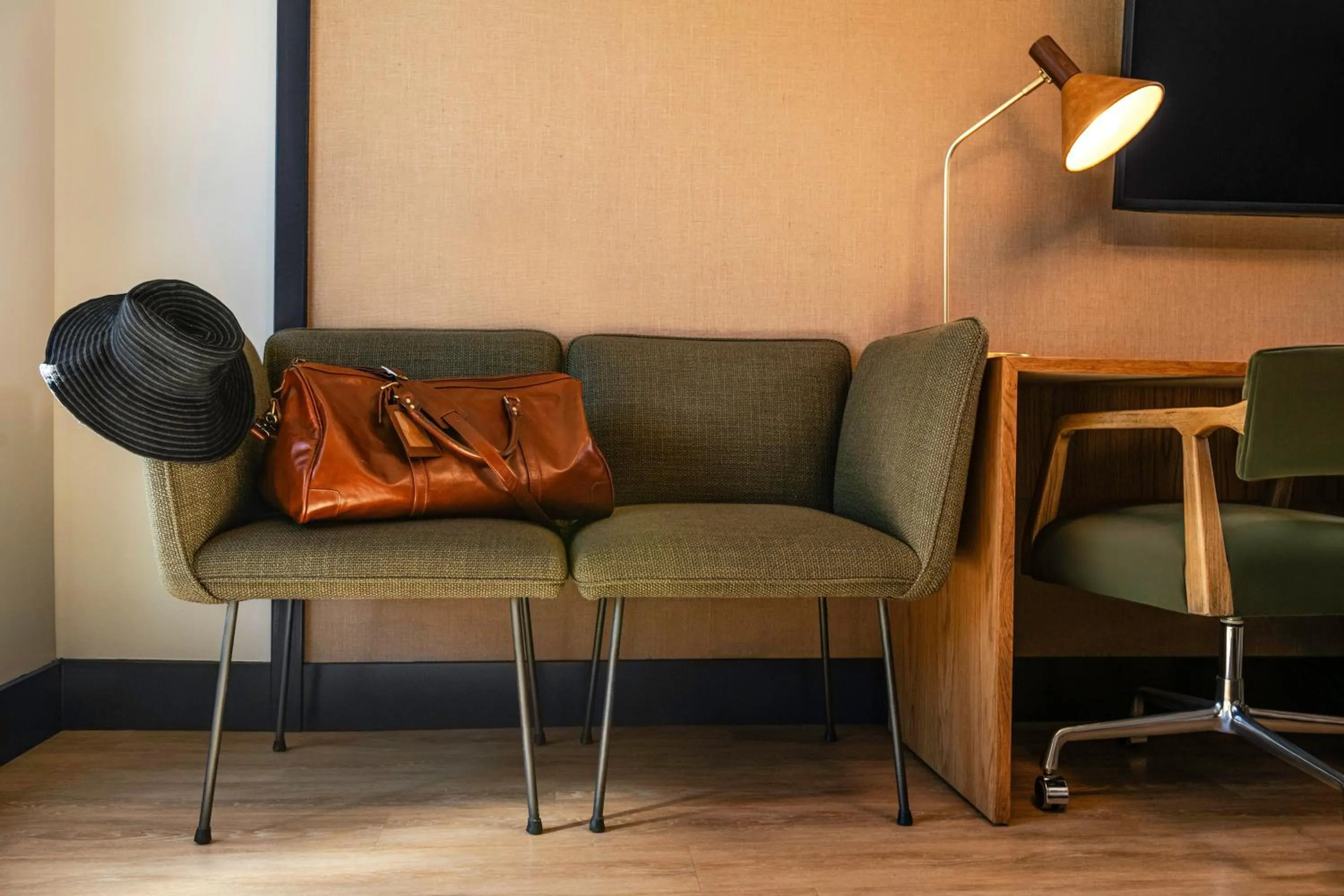 Seating area in Calistoga Motor Lodge and Spa