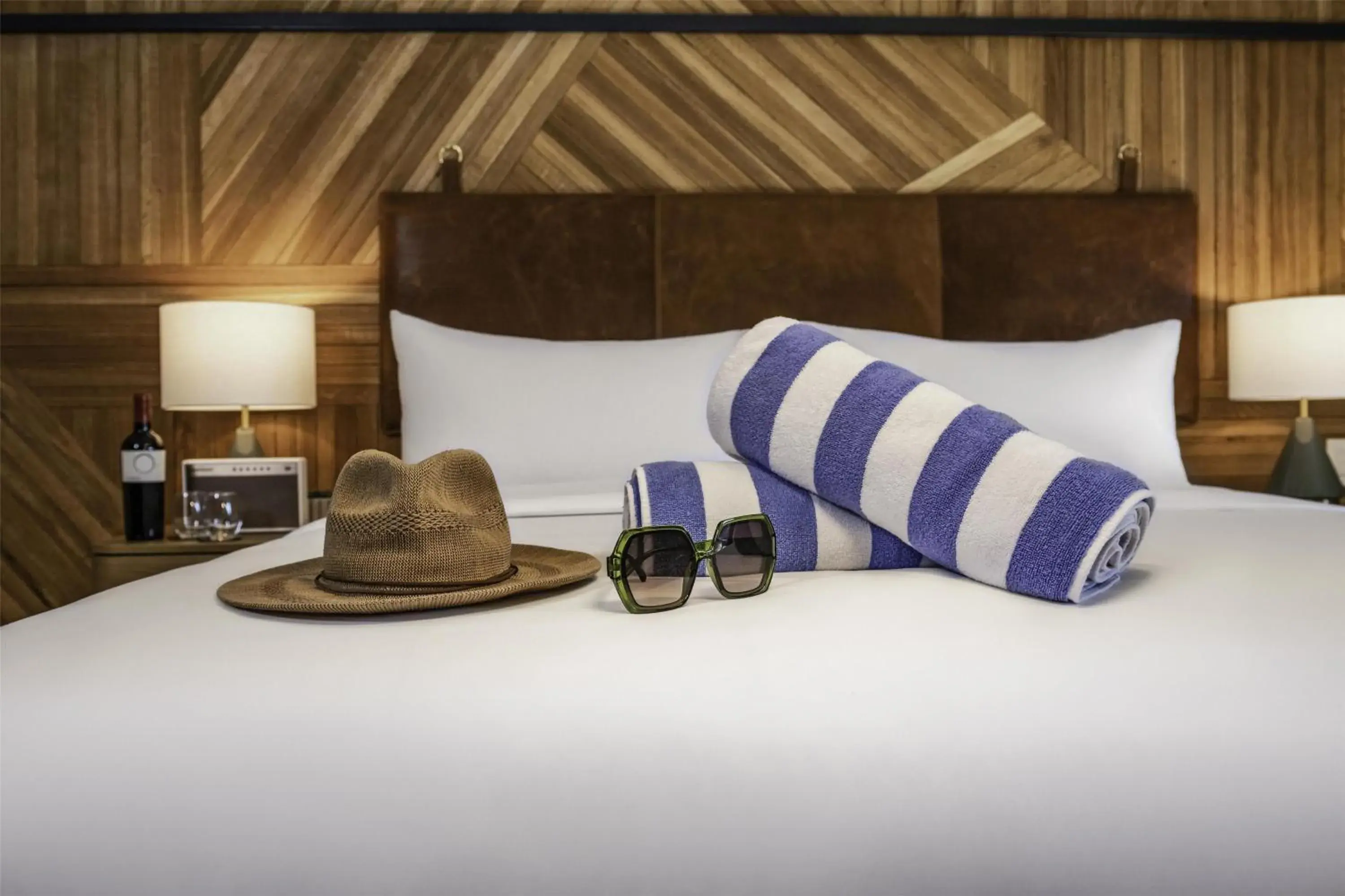 Bedroom, Bed in Calistoga Motor Lodge and Spa Bedroom, Bed in Calistoga Motor Lodge and Spa