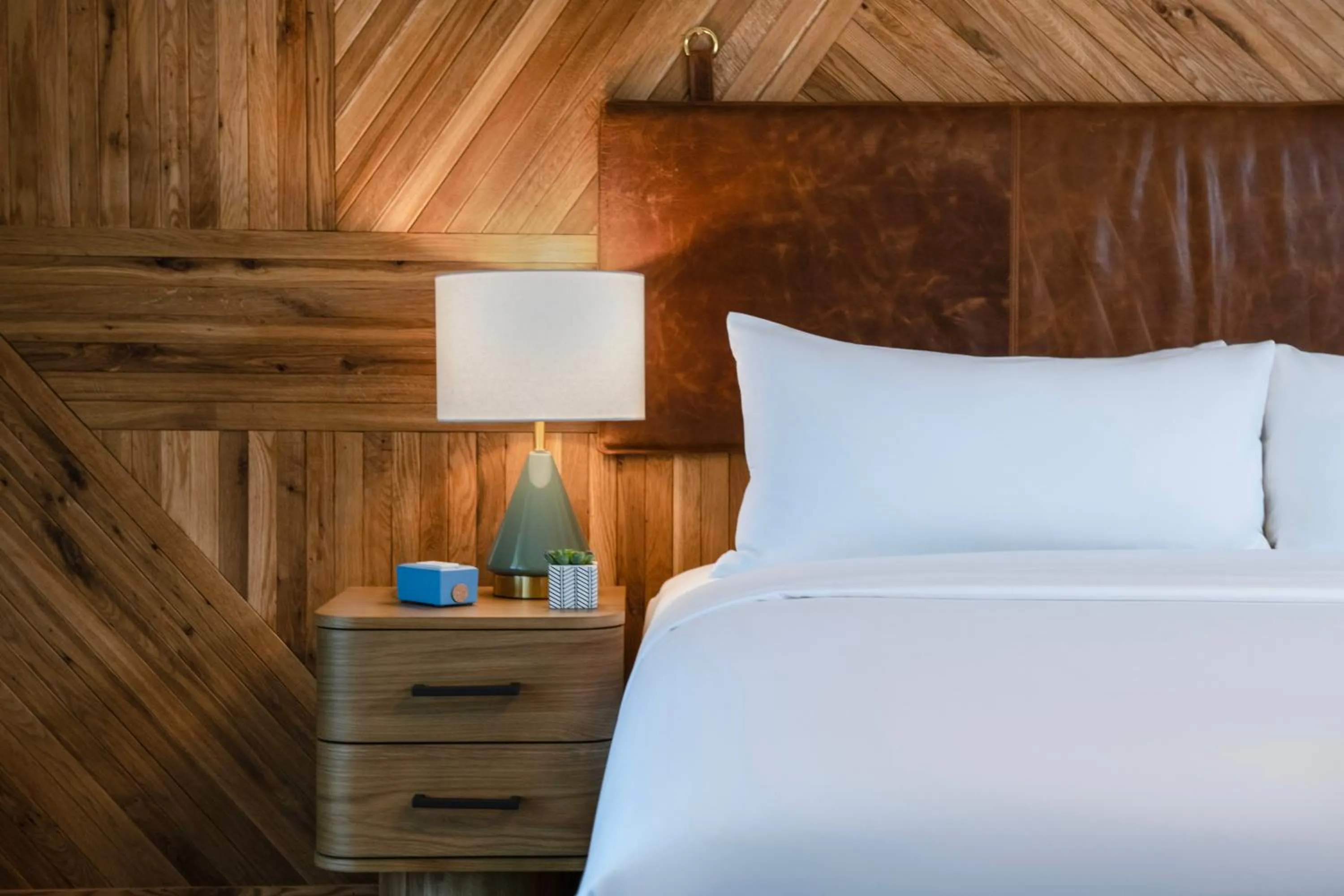 Bed in Calistoga Motor Lodge and Spa