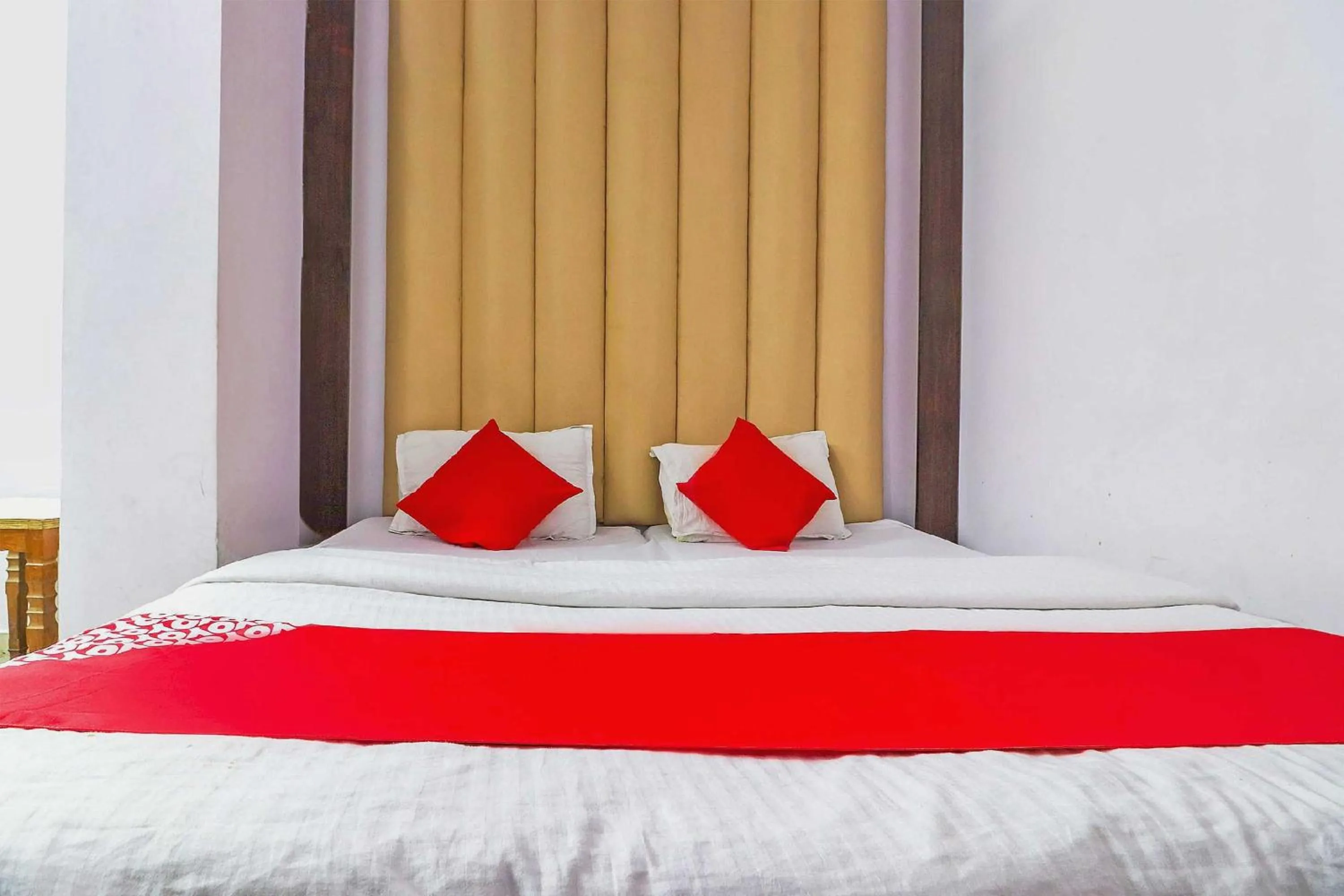 Bedroom in Hotel O Prem Chunaria