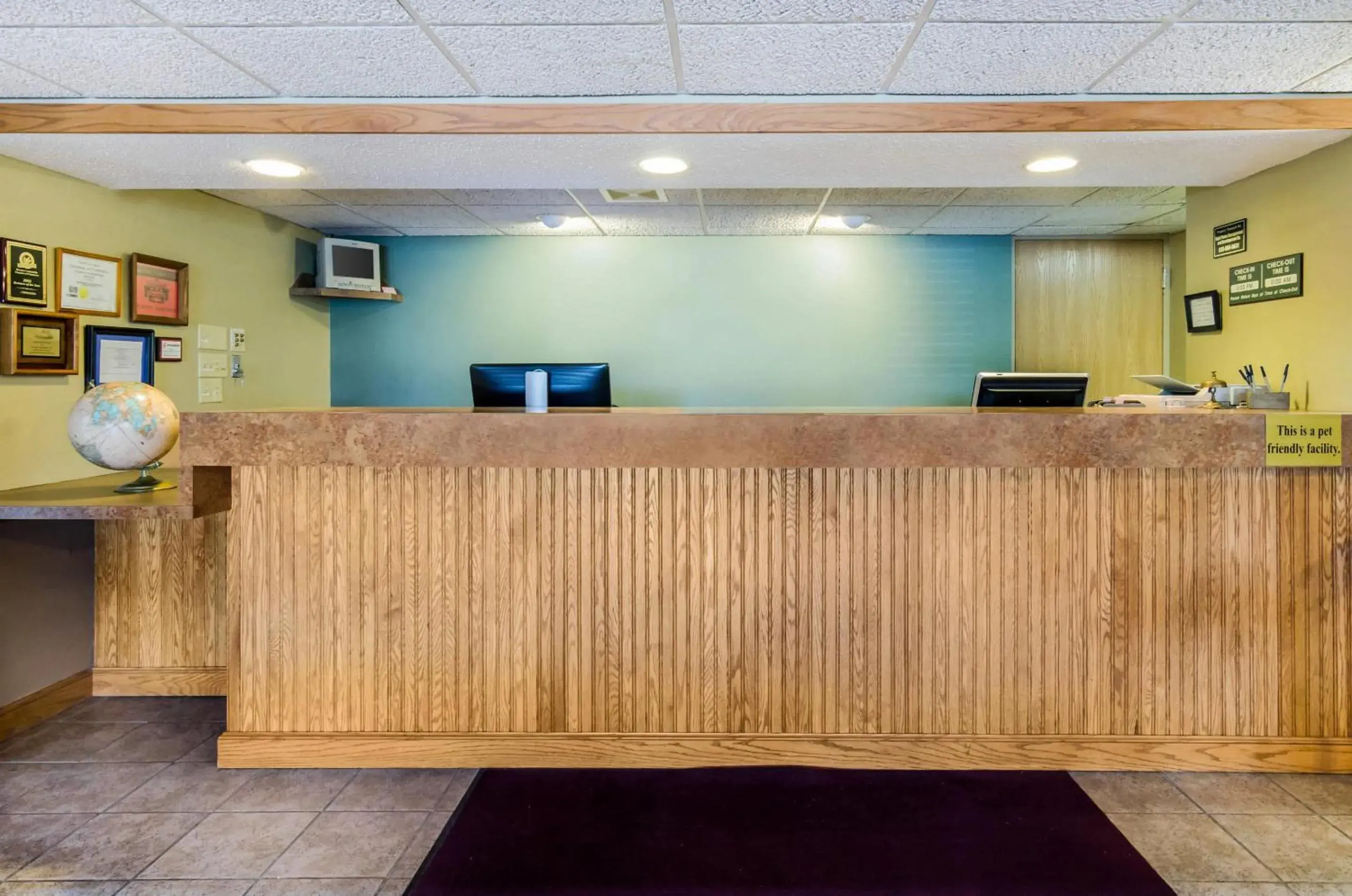 Lobby or reception in Rodeway Inn Hesston Lobby or reception in Rodeway Inn Hesston
