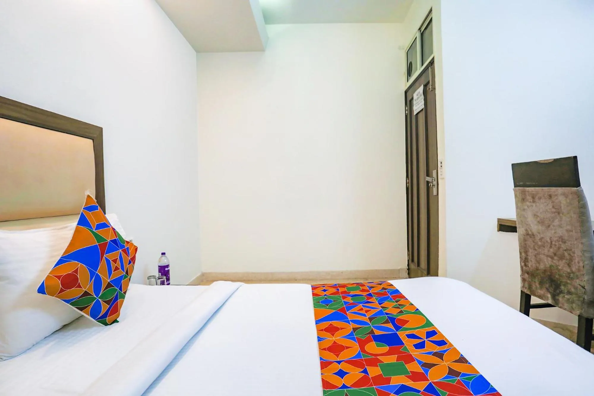 Bed in Via JPM The Grand Bella - Nr Nehru Place Market