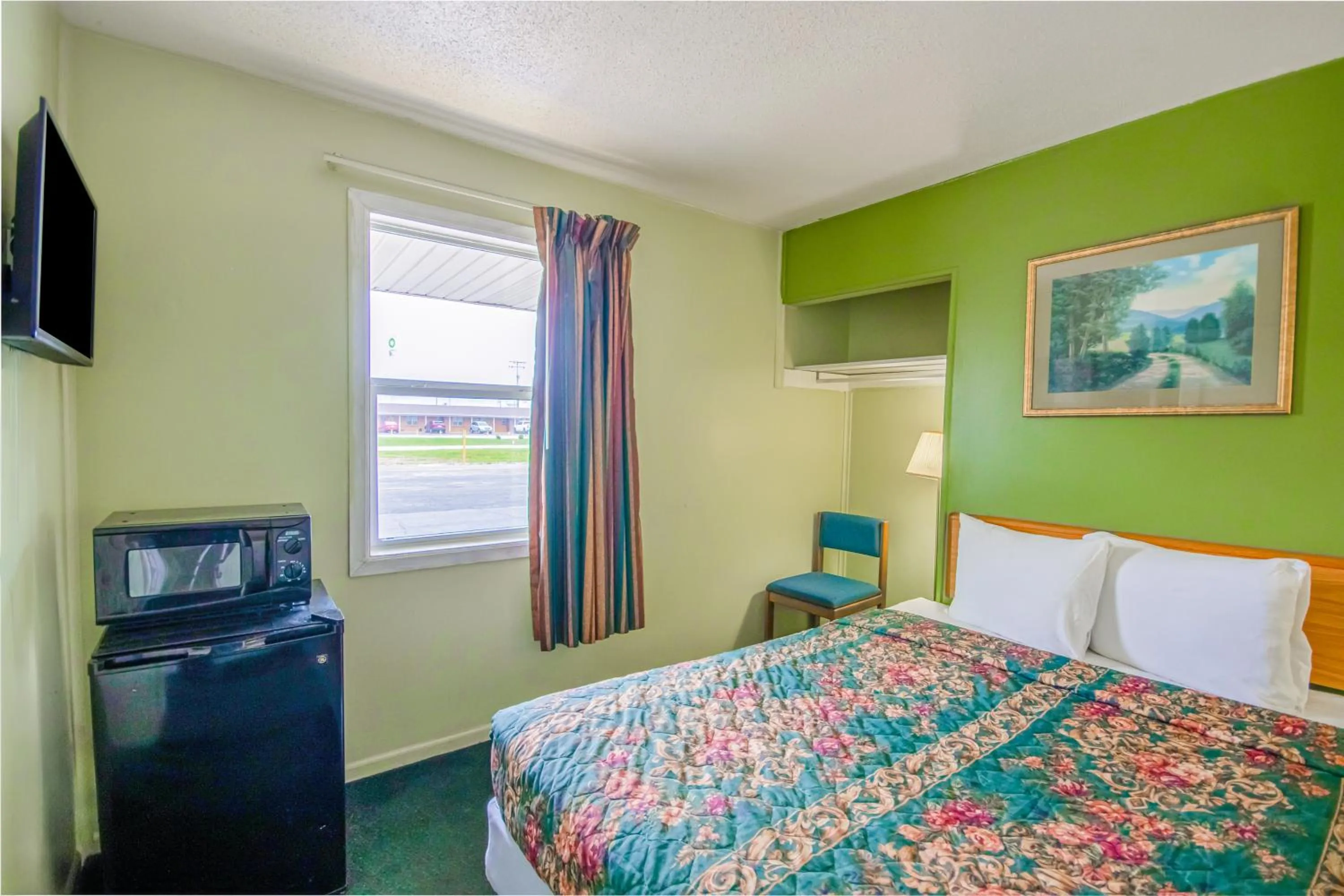 Bedroom, Bed in OYO Travelier Motel