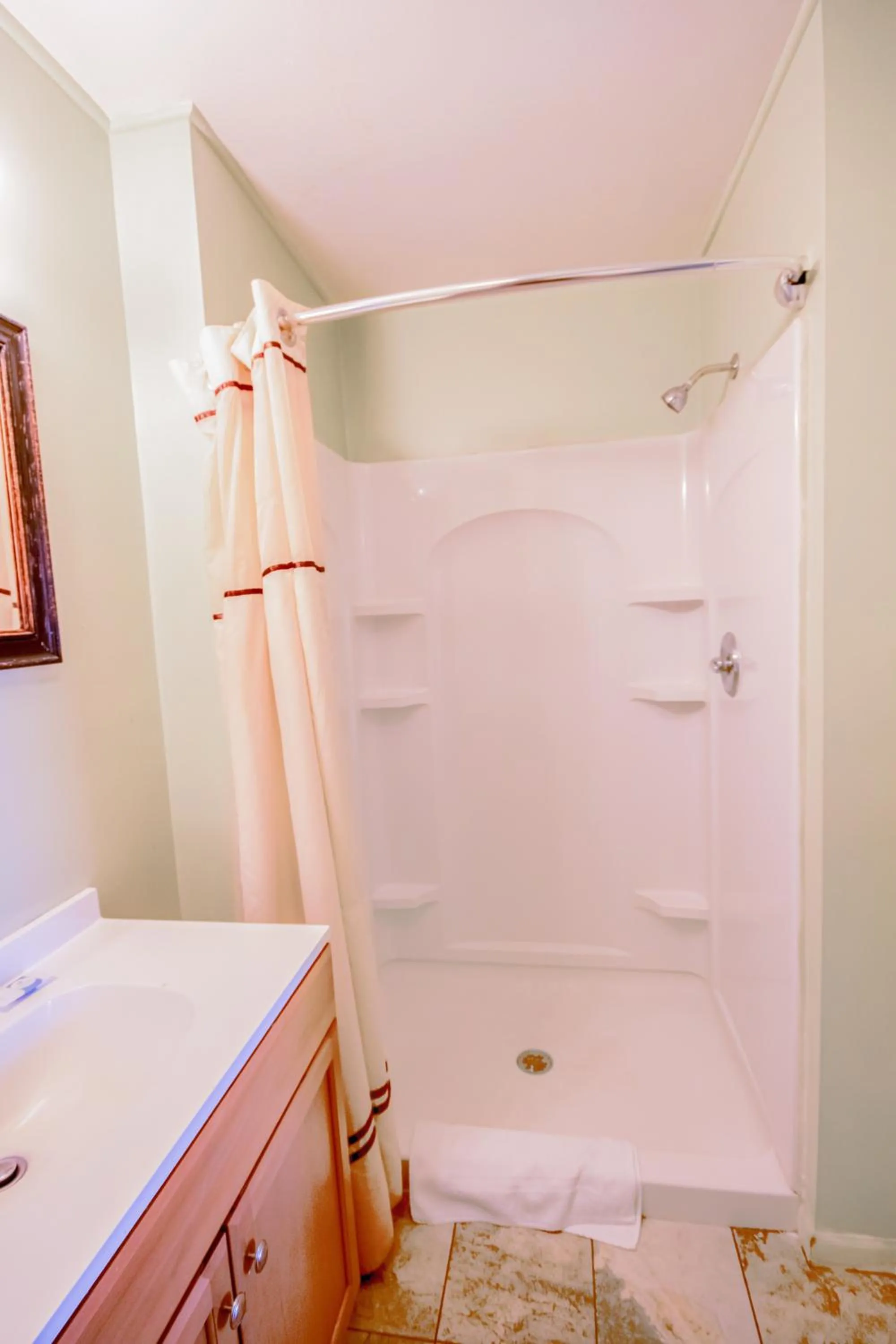 Bathroom in OYO Travelier Motel