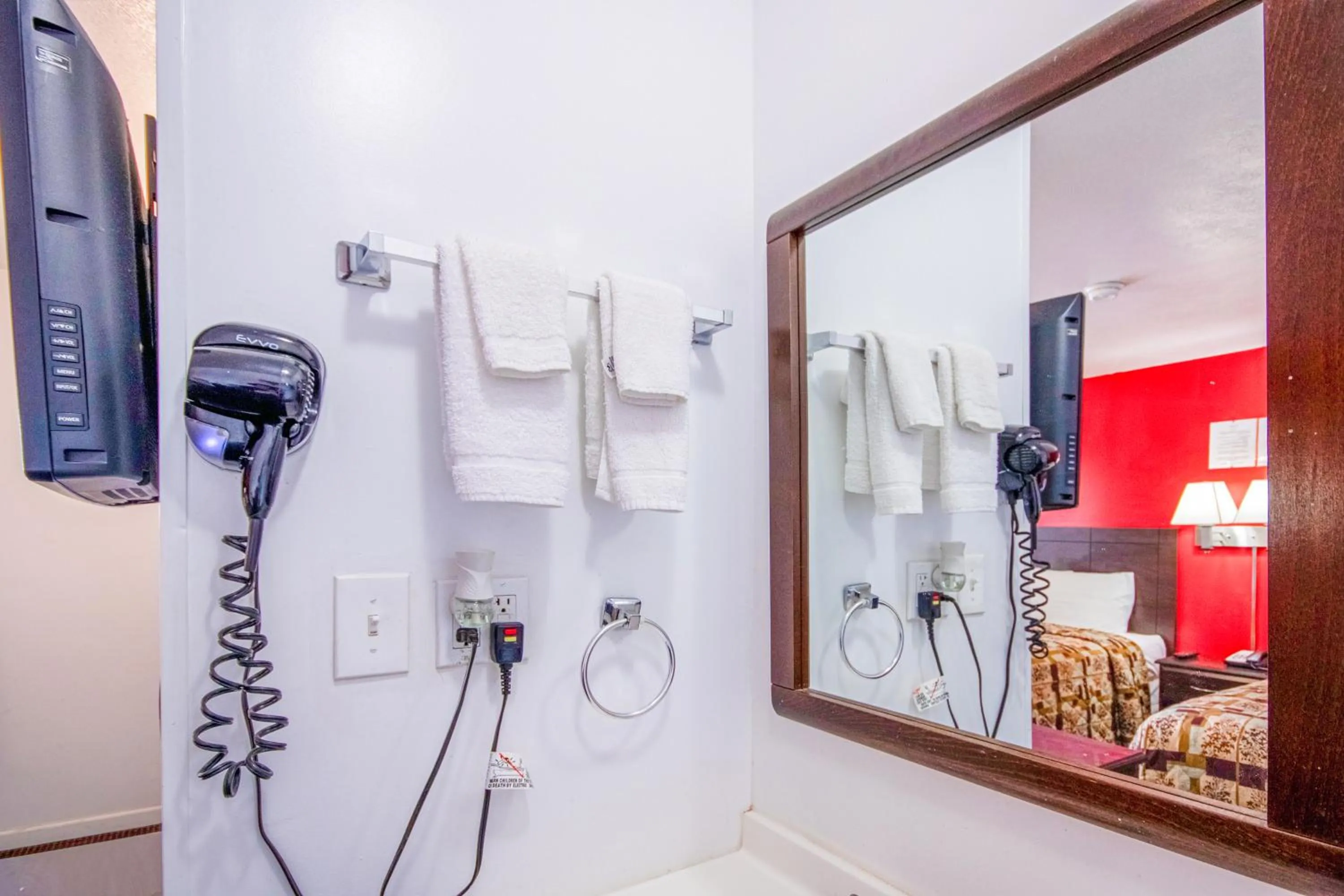 Bathroom in OYO Travelier Motel