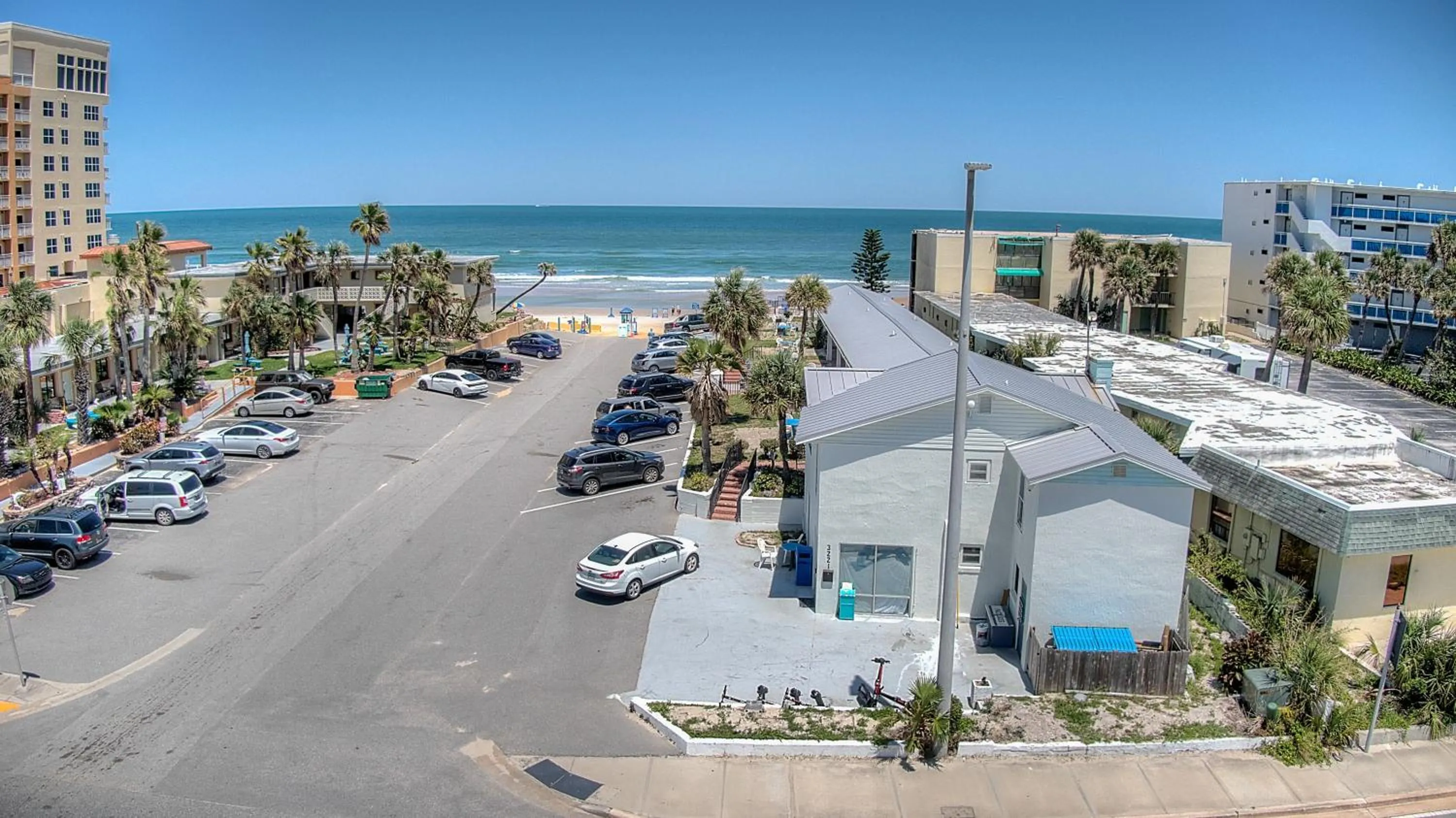 Daytona Shores Inn and Suites