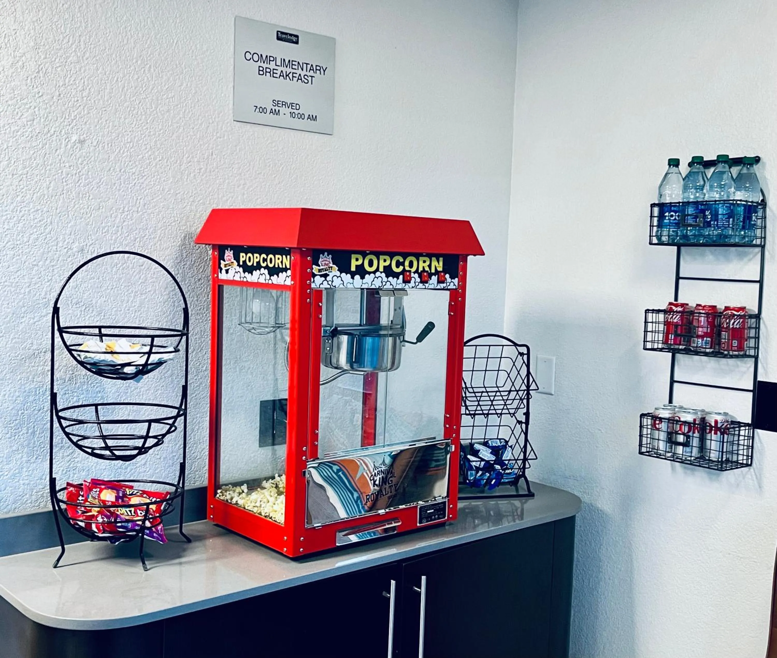 Lobby or reception in Travelodge by Wyndham Wall