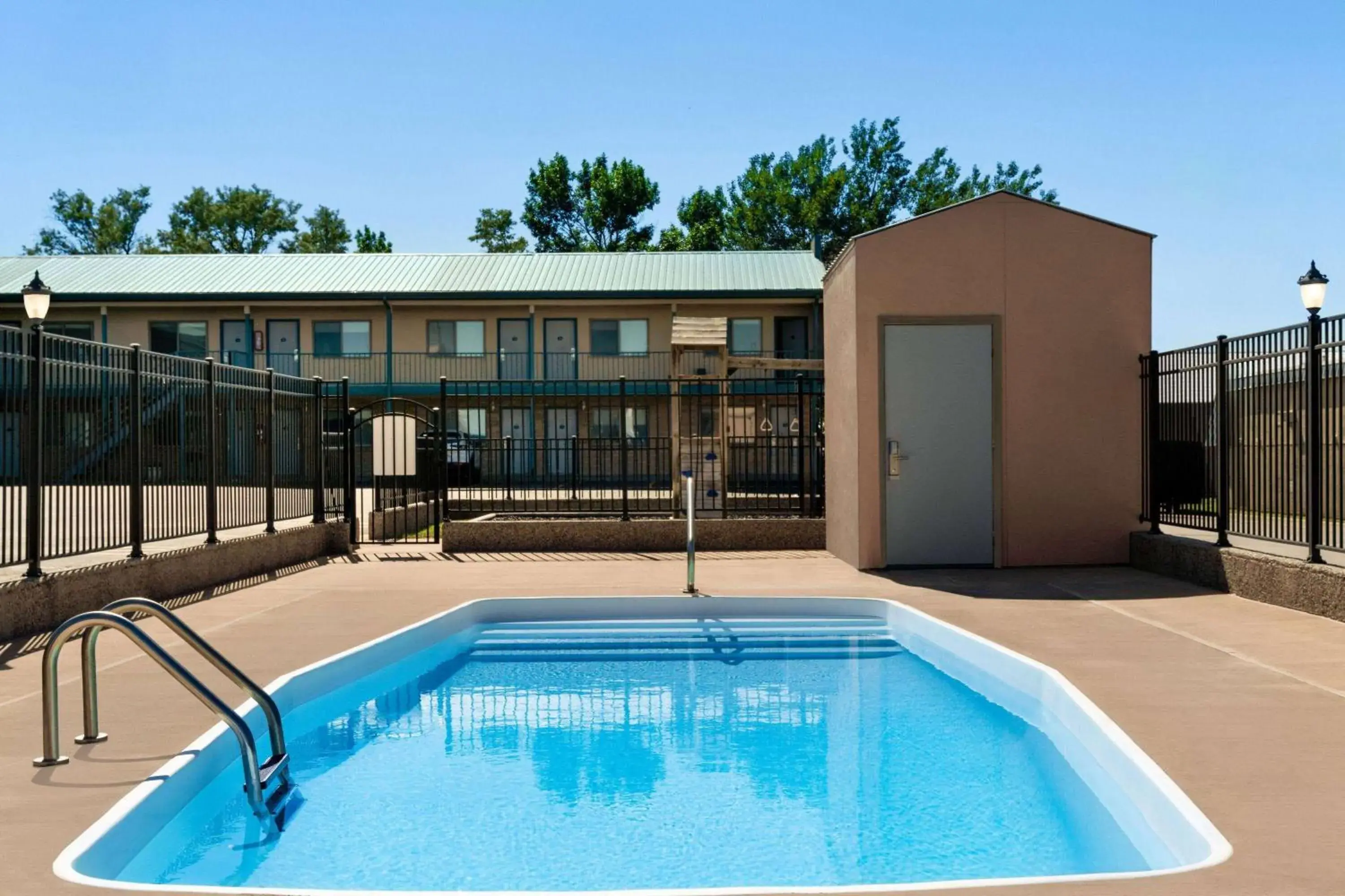 Swimming pool in Travelodge by Wyndham Wall Swimming pool in Travelodge by Wyndham Wall