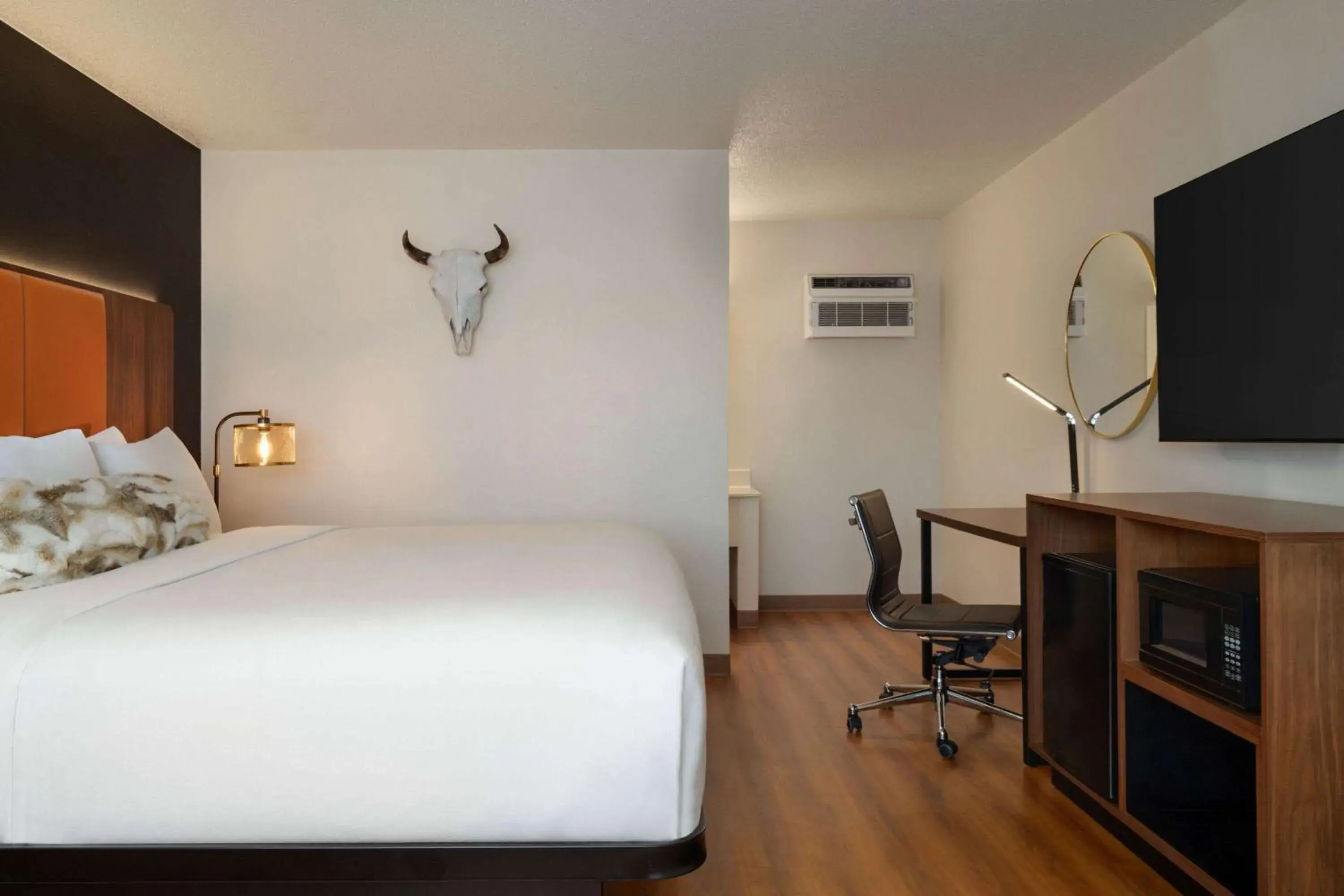 Photo of the whole room, Bed in Travelodge by Wyndham Wall Photo of the whole room, Bed in Travelodge by Wyndham Wall