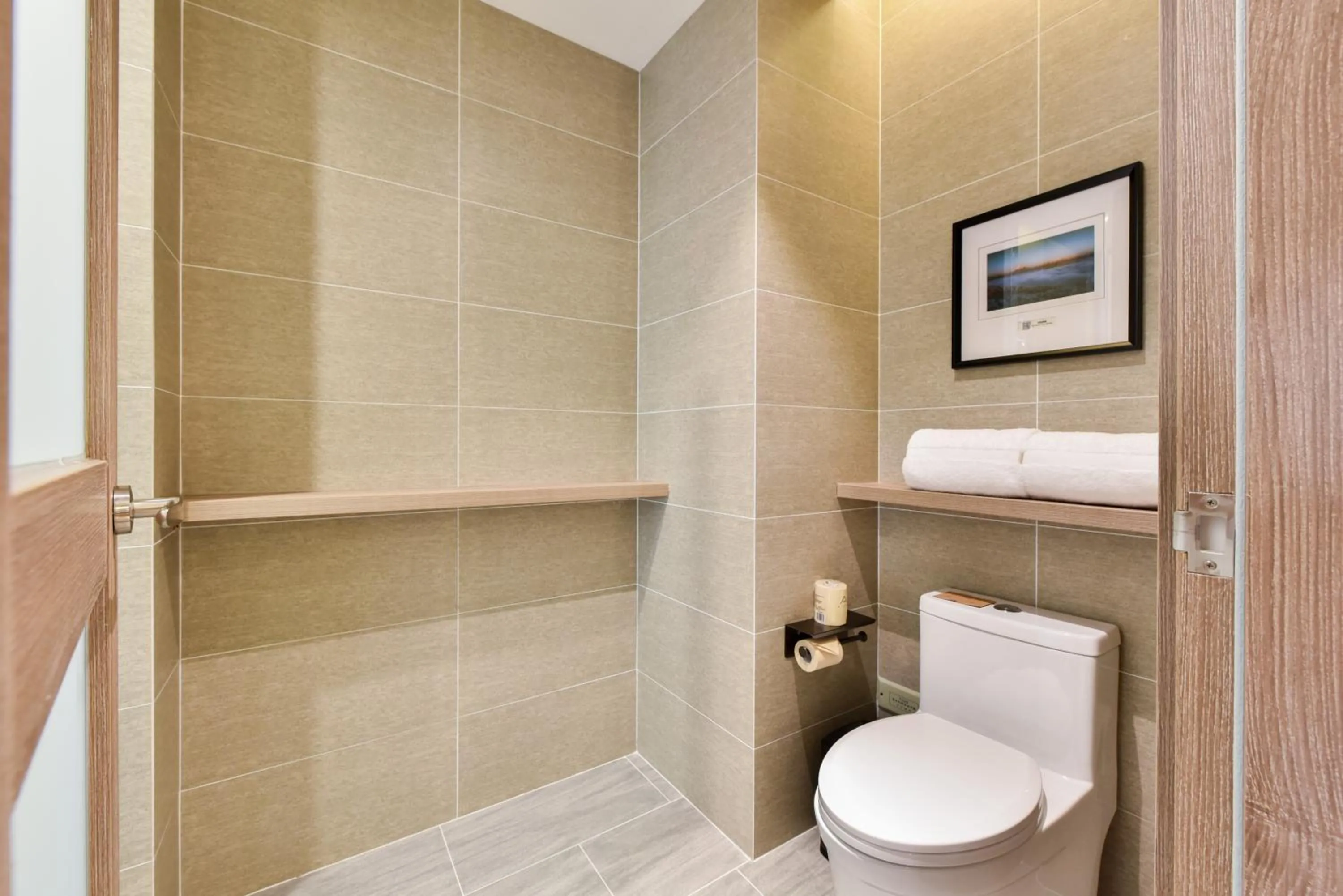 Shower in Atour Hotel Capital Airport Beijing