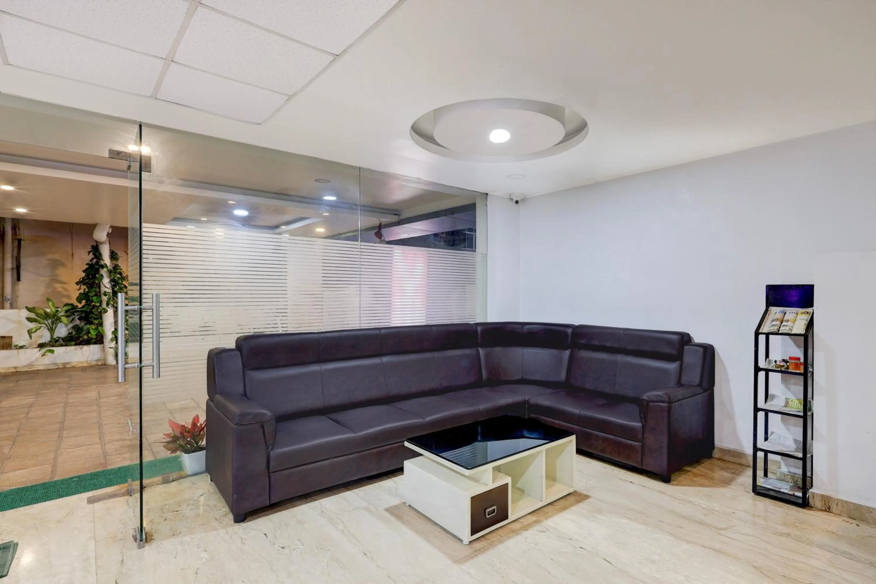 Lobby or reception in Super Townhouse V Hotel