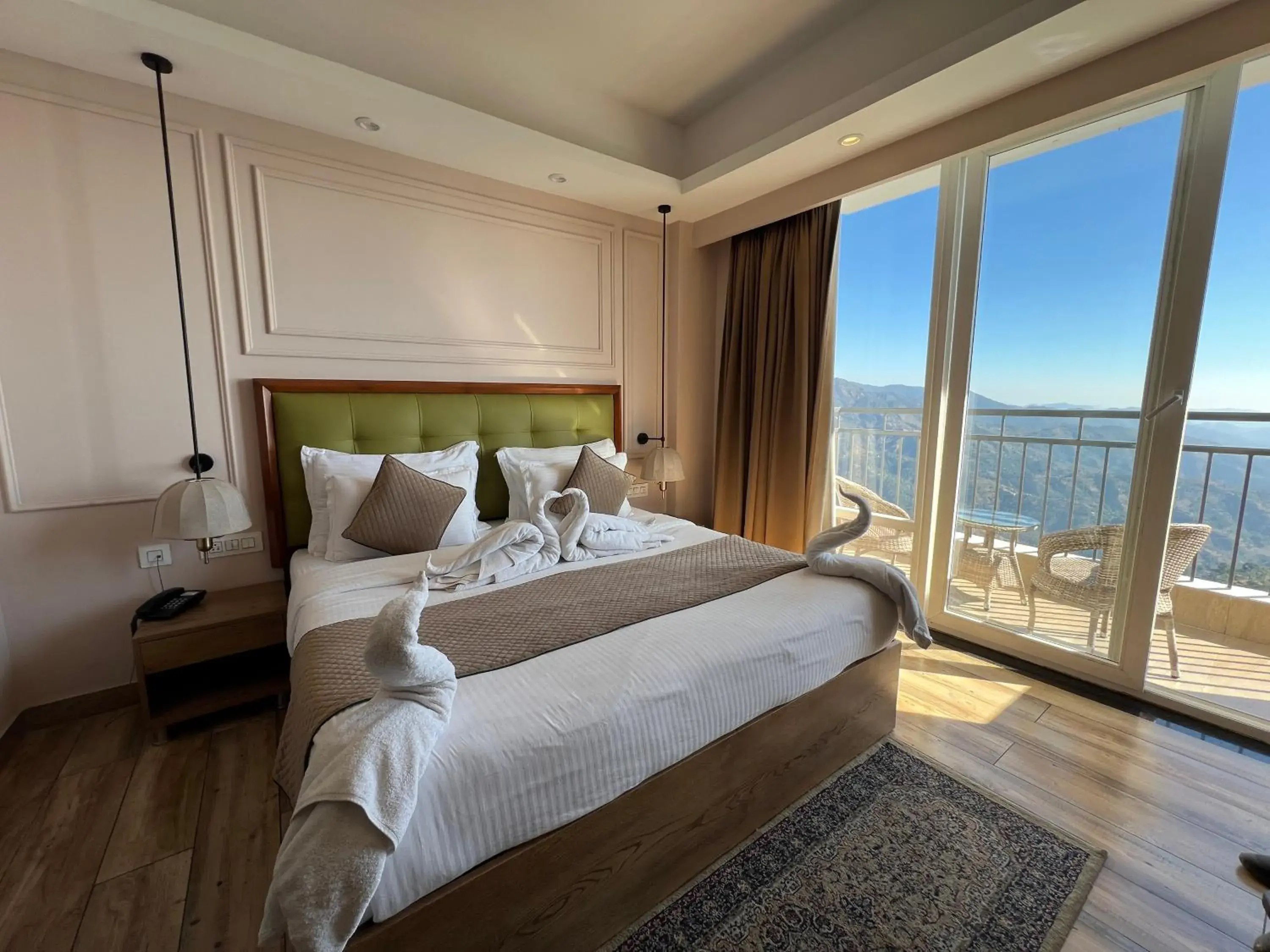 Double Room with Mountain View in Peaks And Pines Resort Double Room with Mountain View in Peaks And Pines Resort
