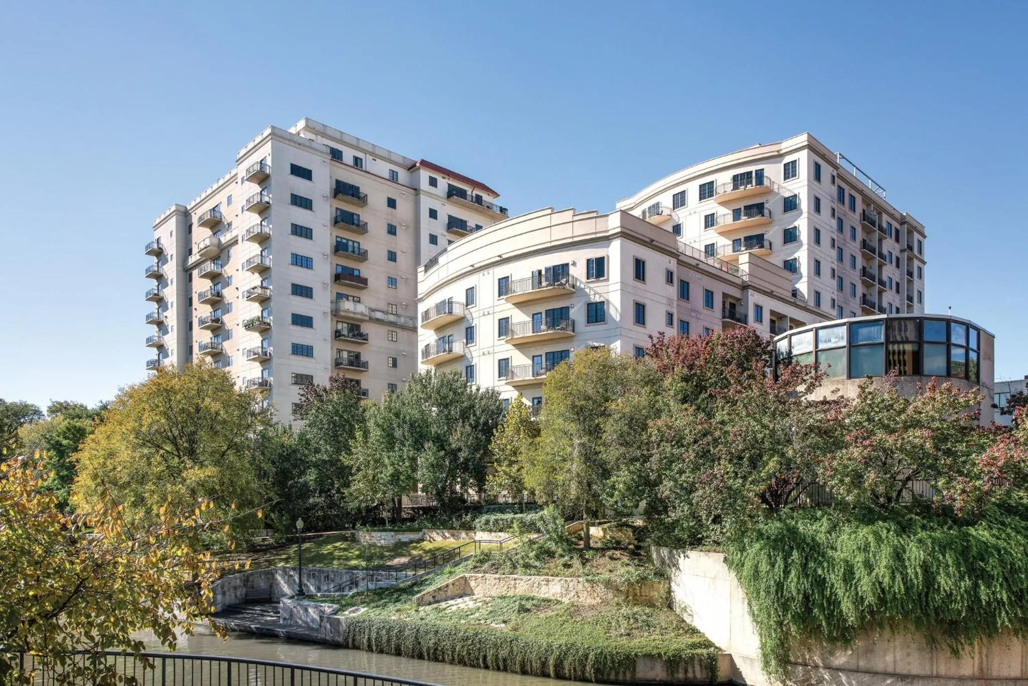 Property building in Club Wyndham La Cascada