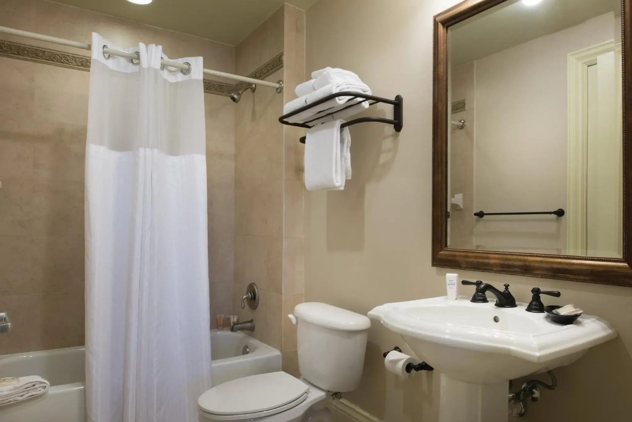 Bathroom in Club Wyndham La Cascada Bathroom in Club Wyndham La Cascada