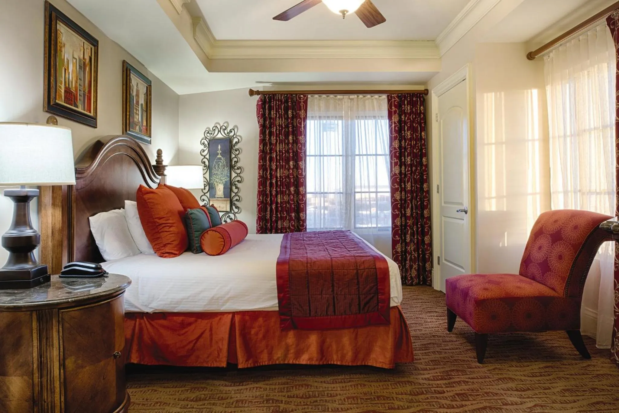 Photo of the whole room, Bed in Club Wyndham La Cascada