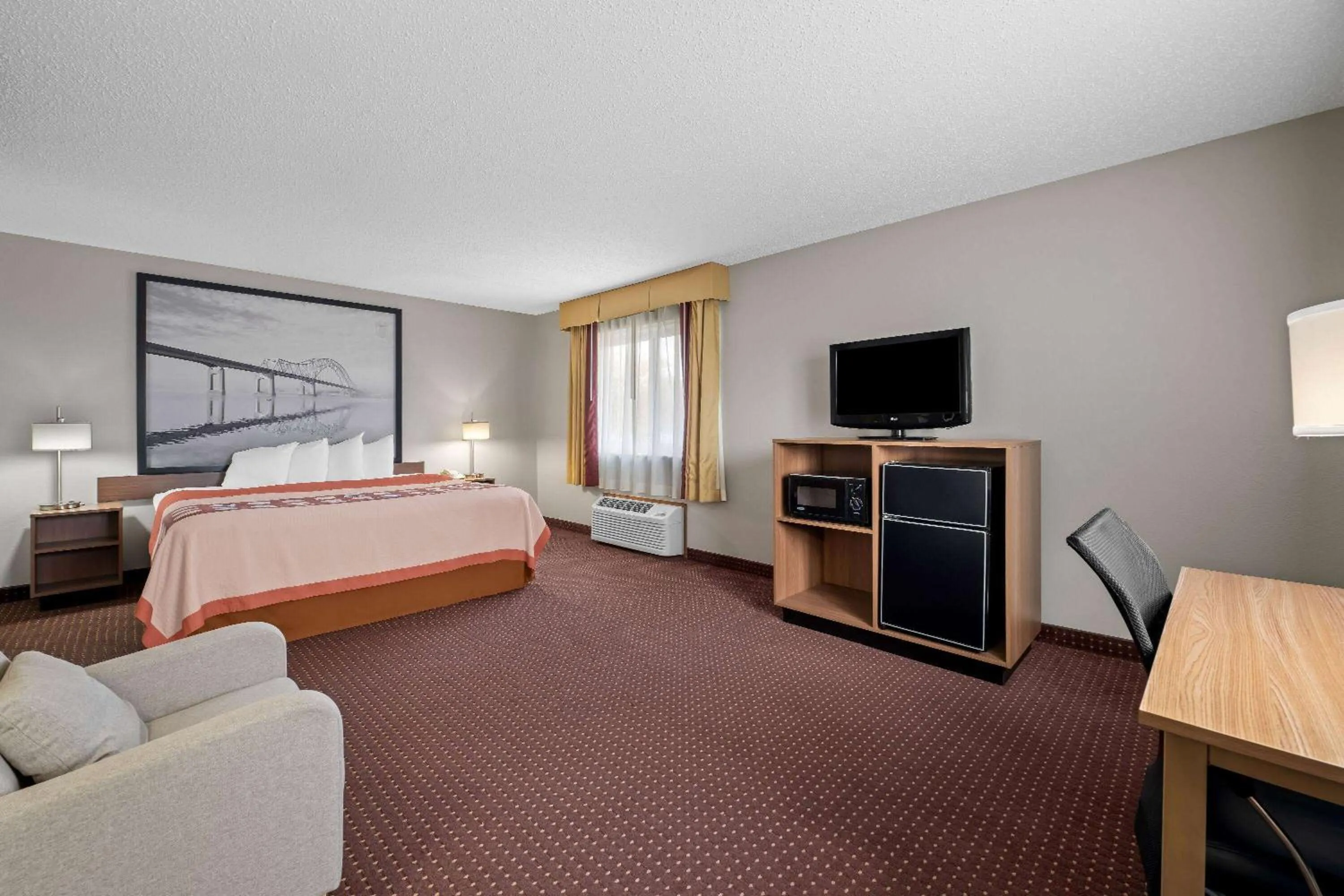 Photo of the whole room, Bed in Super 8 by Wyndham Waverly