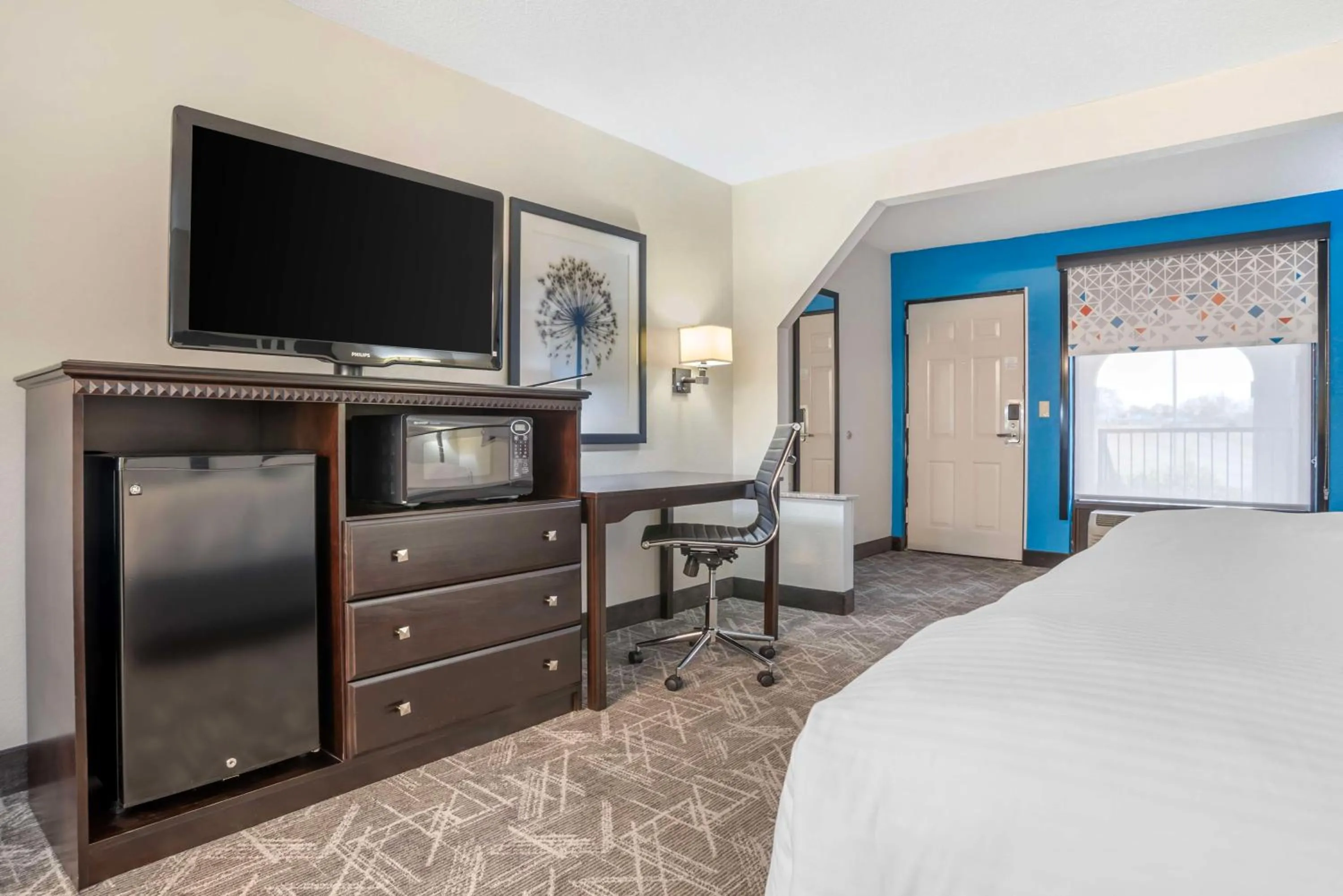 Bedroom, Bed in Best Western Andalusia Inn