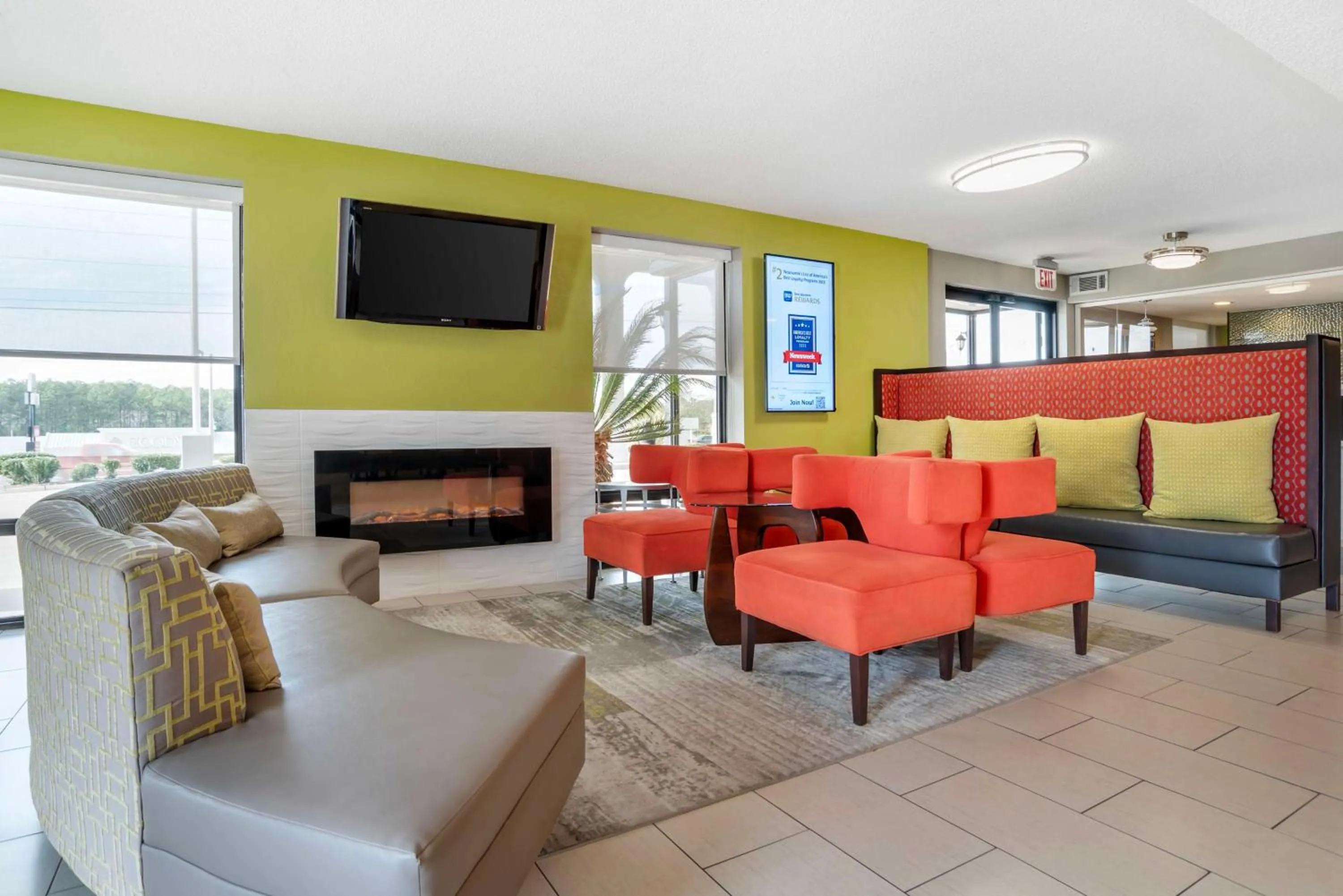 Lobby or reception in Best Western Andalusia Inn