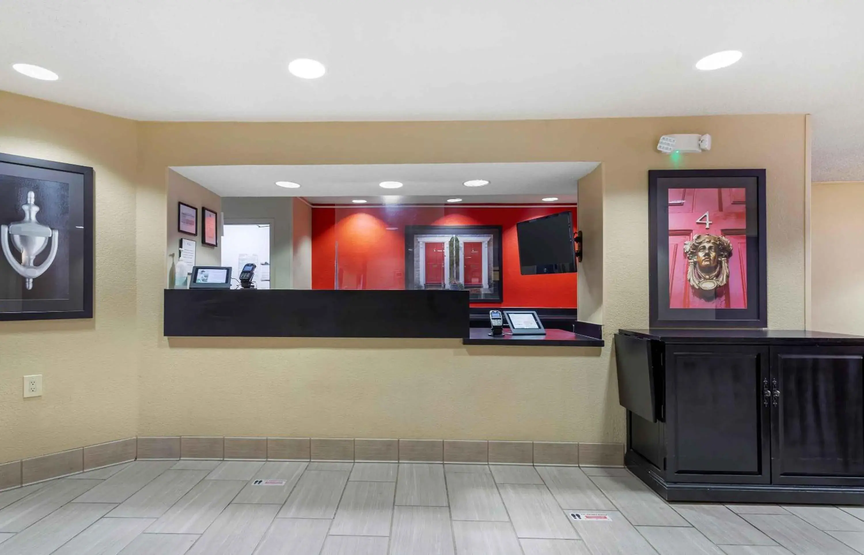 Lobby or reception in Extended Stay America Suites - Houston - NASA - Johnson Space Center Lobby or reception in Extended Stay America Suites - Houston - NASA - Johnson Space Center