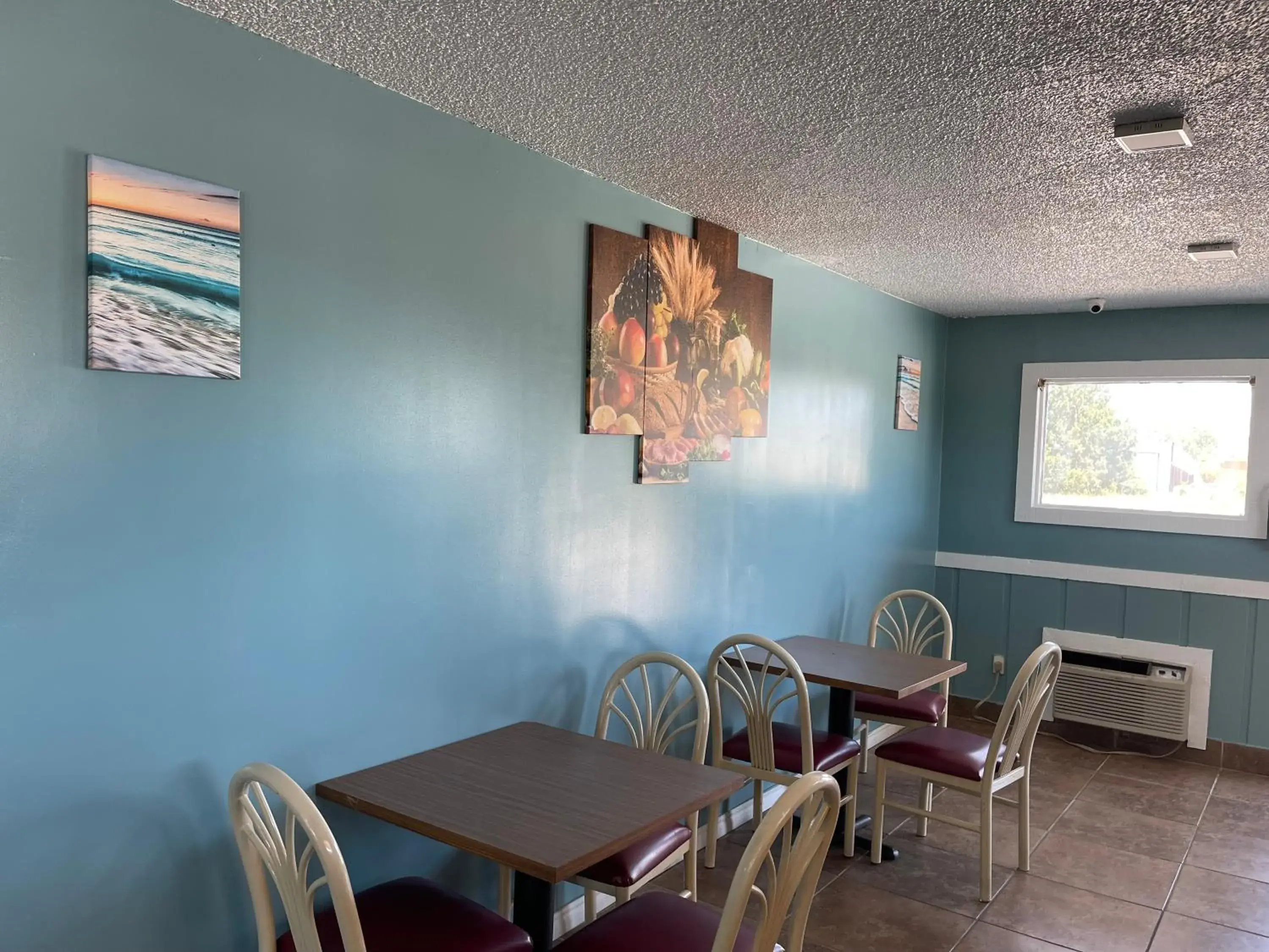 Breakfast in Kansas Inn Breakfast in Kansas Inn