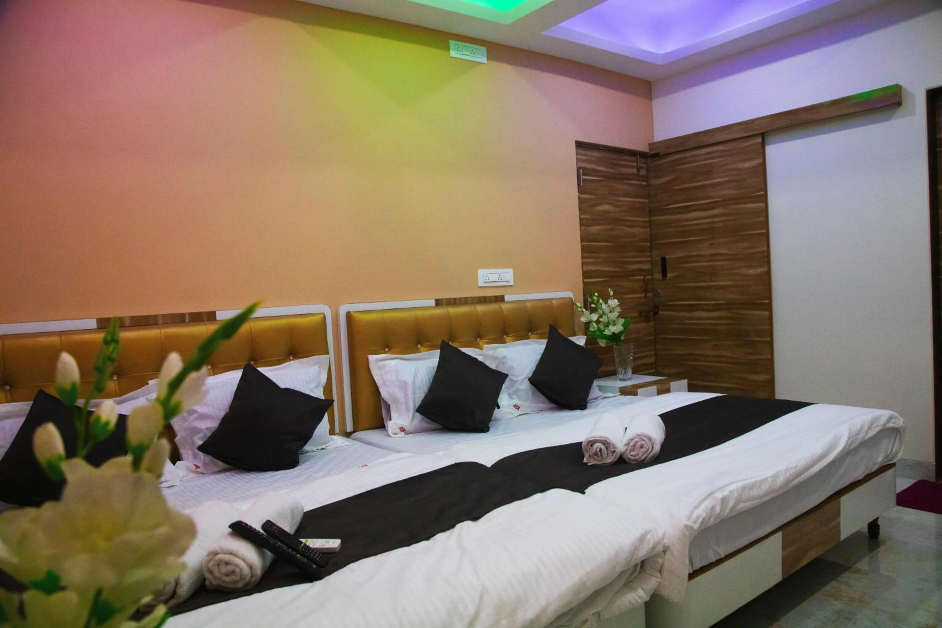 Photo of the whole room, Bed in AL Shifa Residency