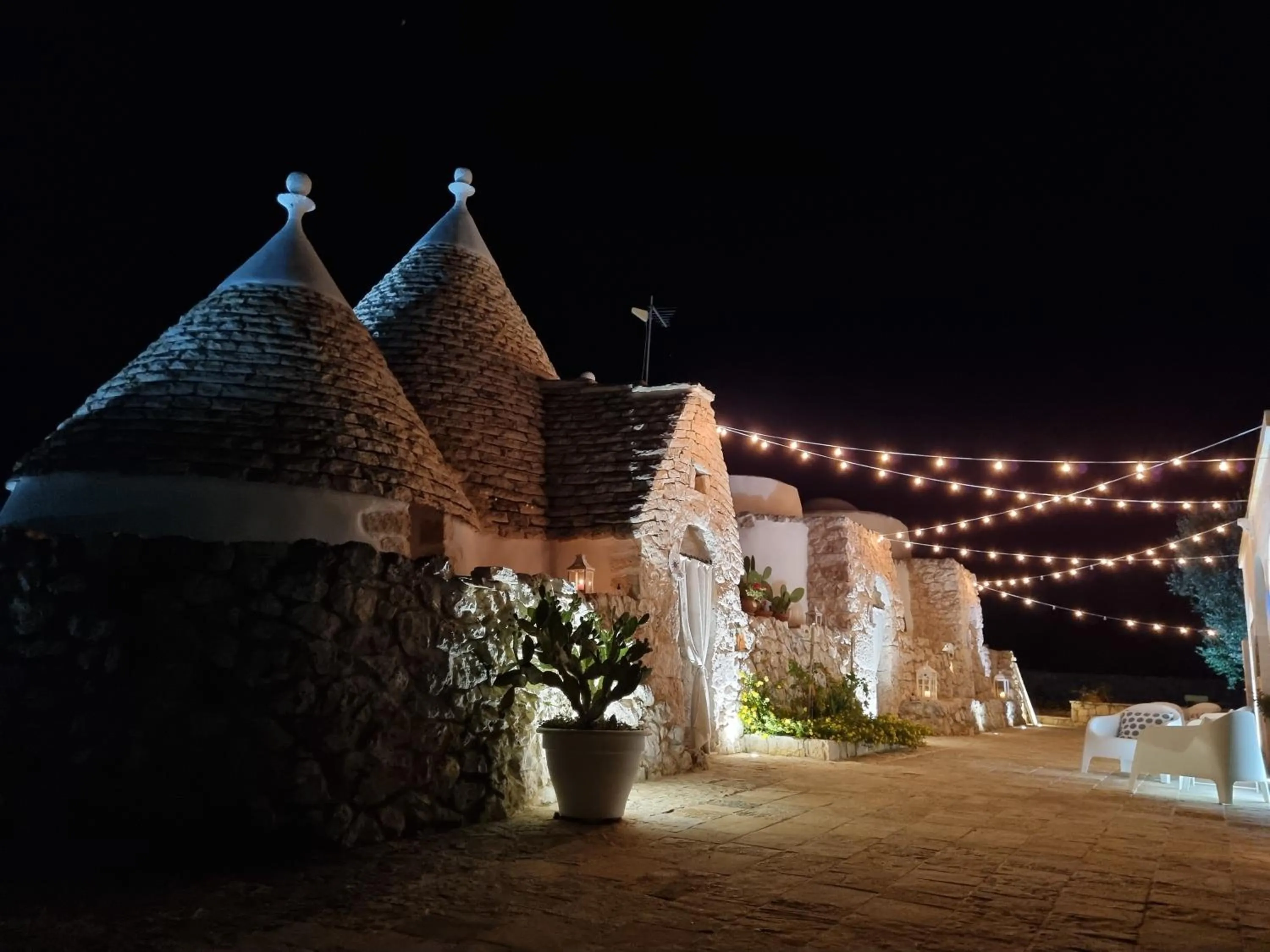Property building in Trulli Di Spinaruta