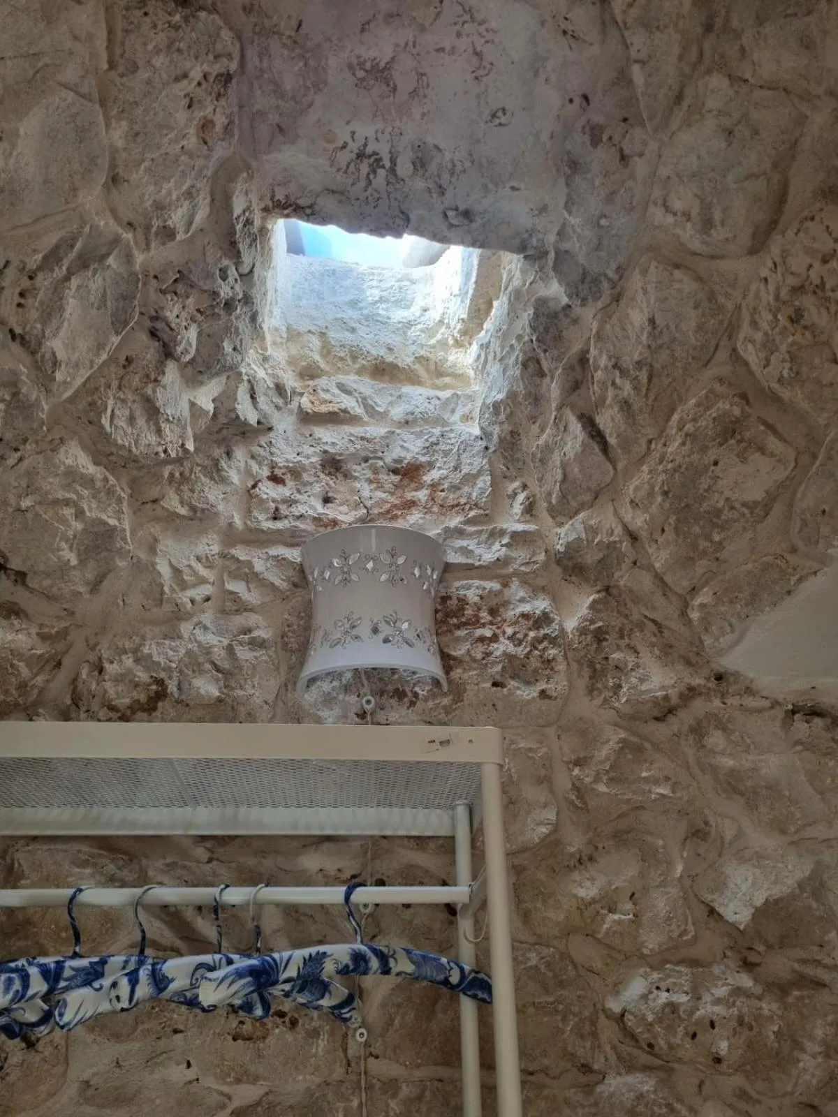 Decorative detail in Trulli Di Spinaruta