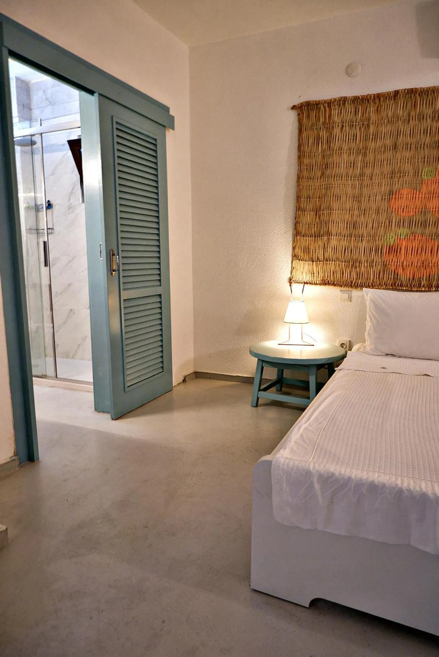 Shower, Bed in Bono Hotel Old Town