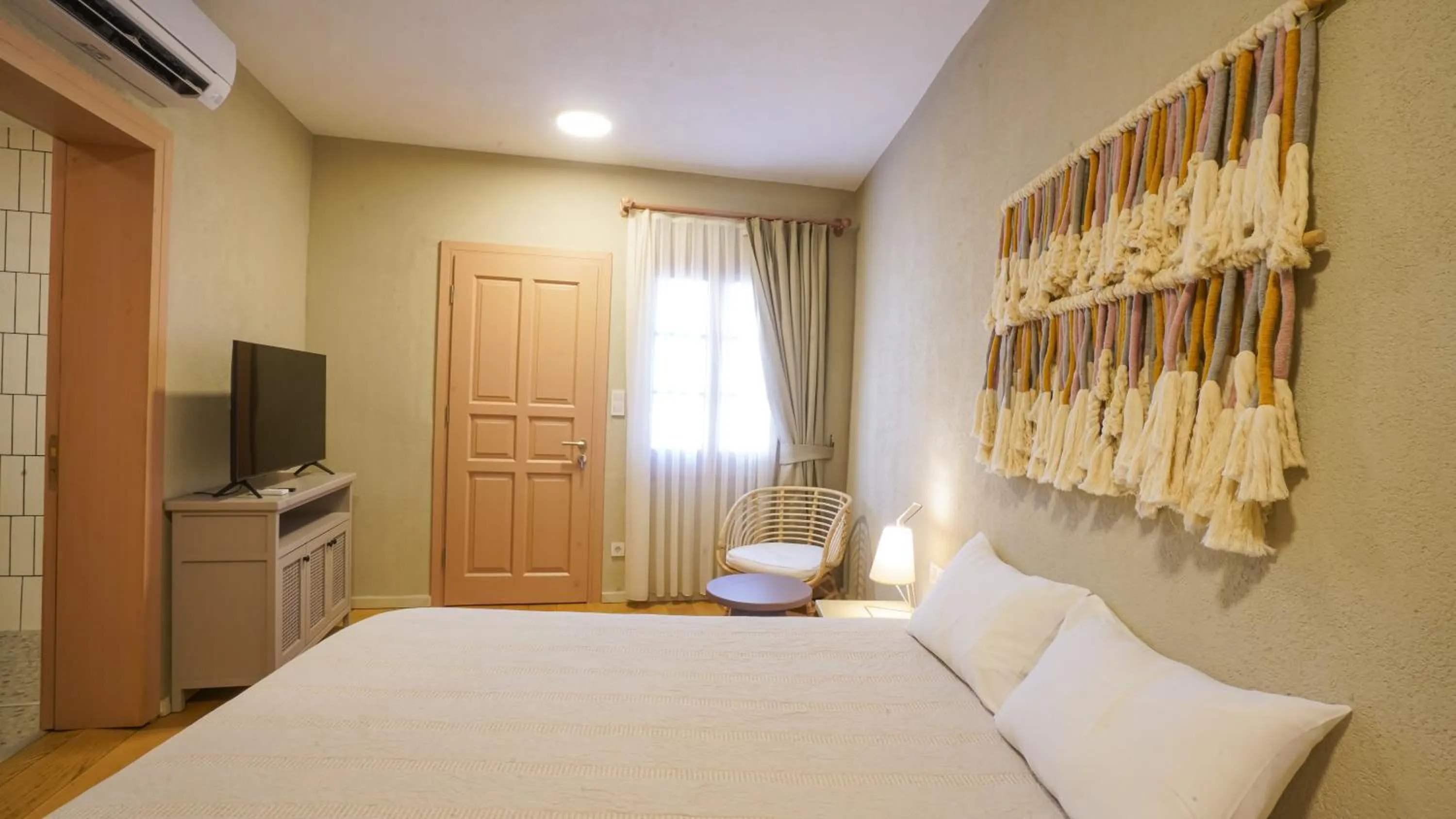 Photo of the whole room, Bed in Bono Hotel Old Town