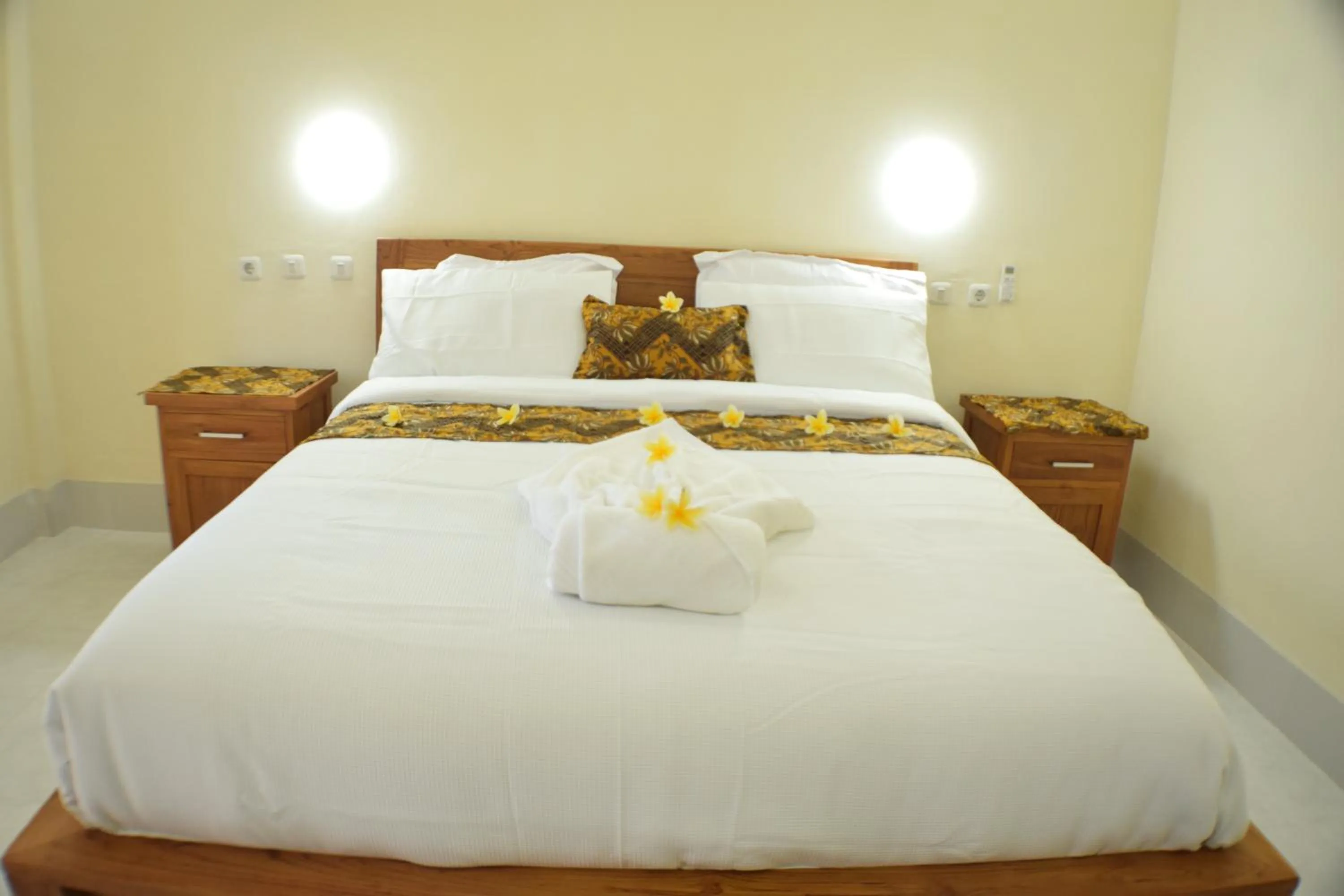 Bed in KJ Inn Homestay Senggigi